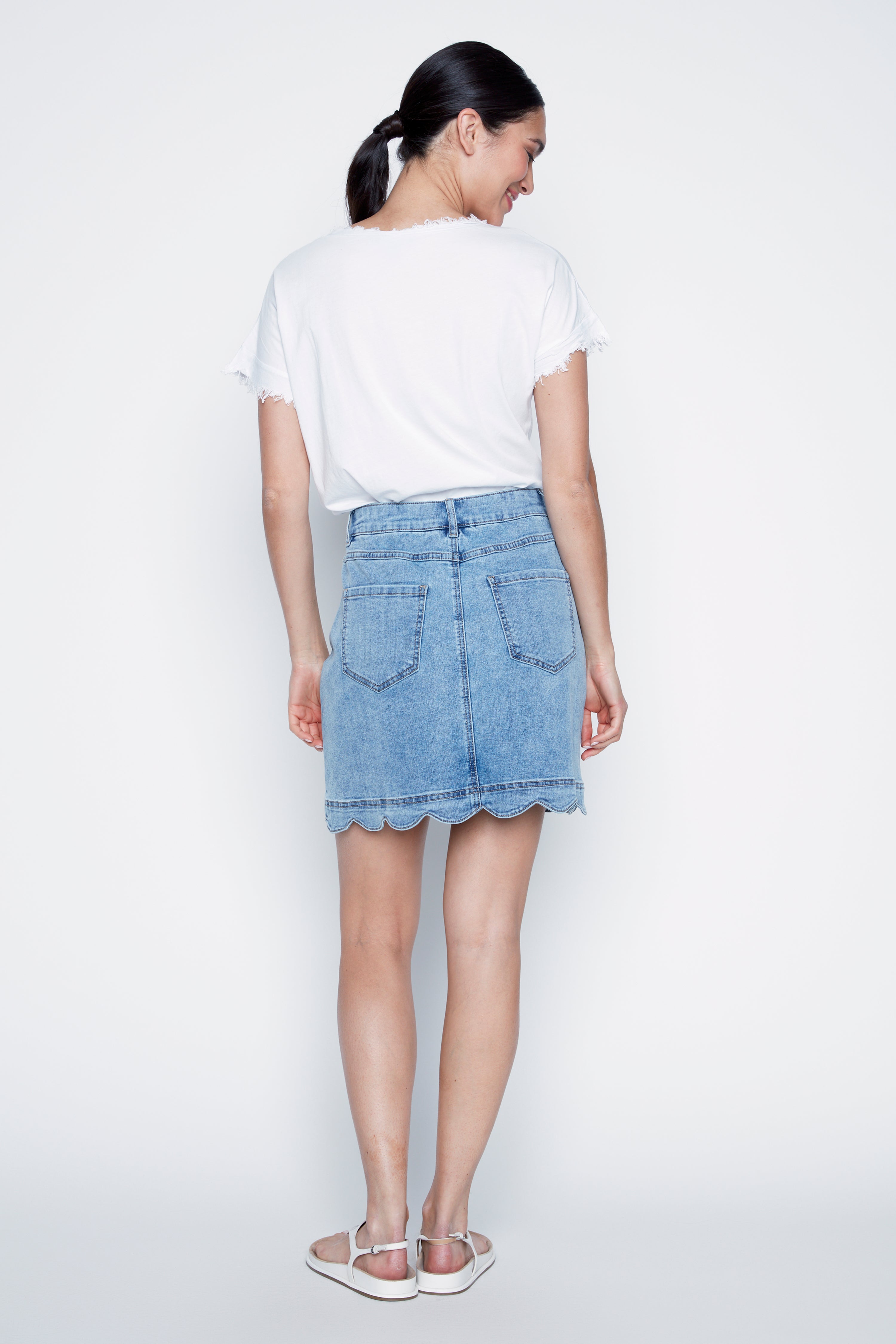 Scallop hem jean skort
