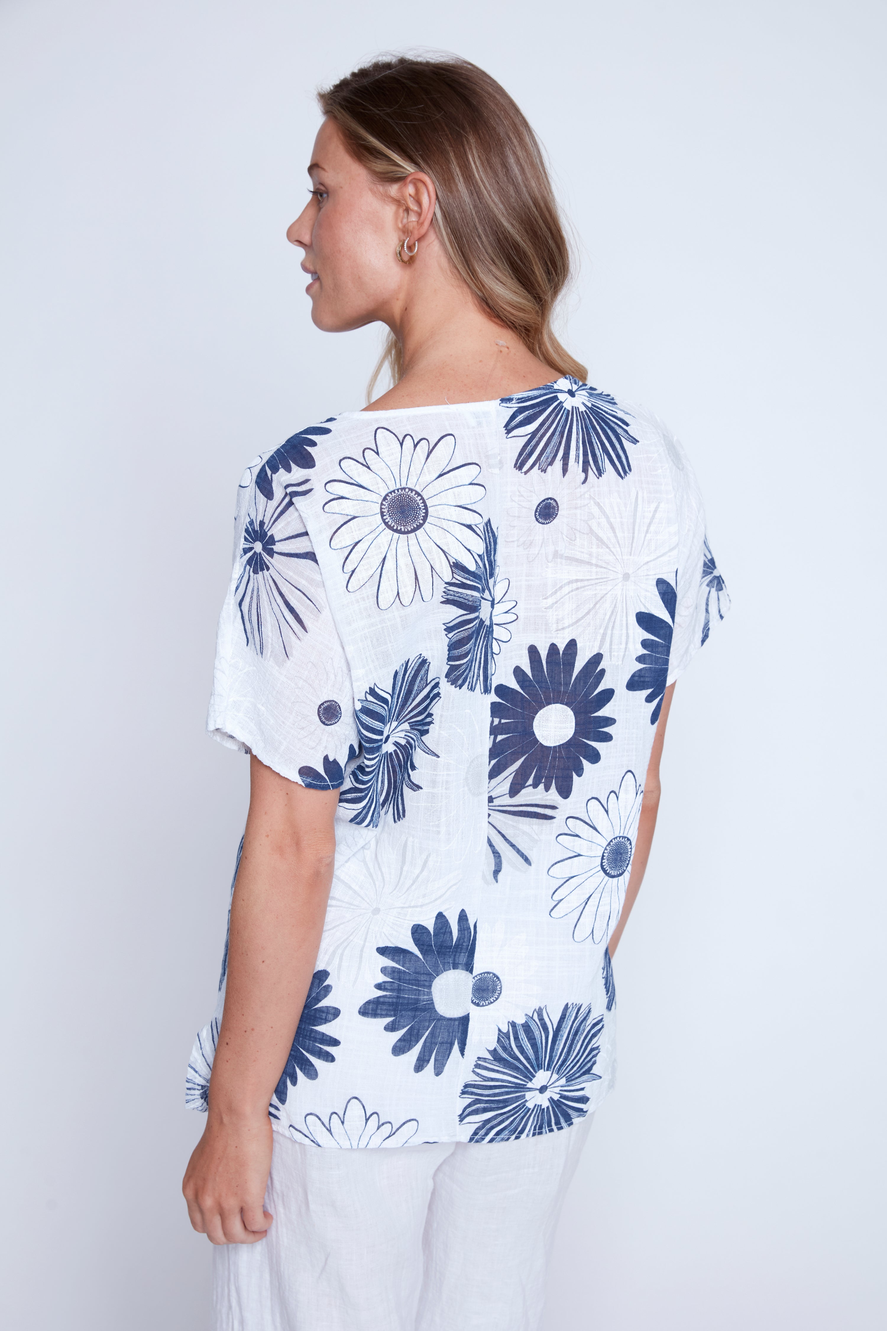 Big floral print cotton gauze top