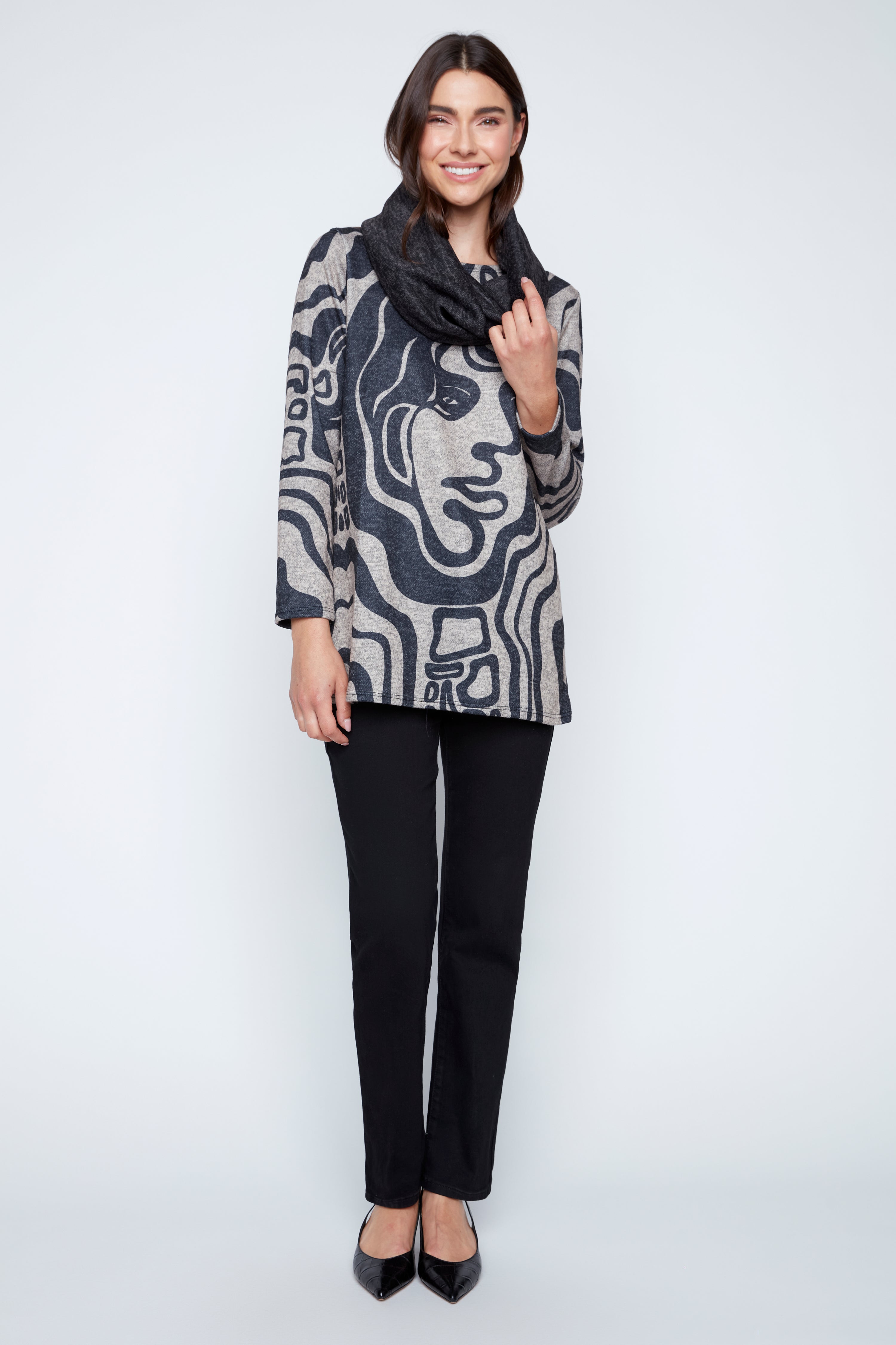 Medusa print tunic with scarf
