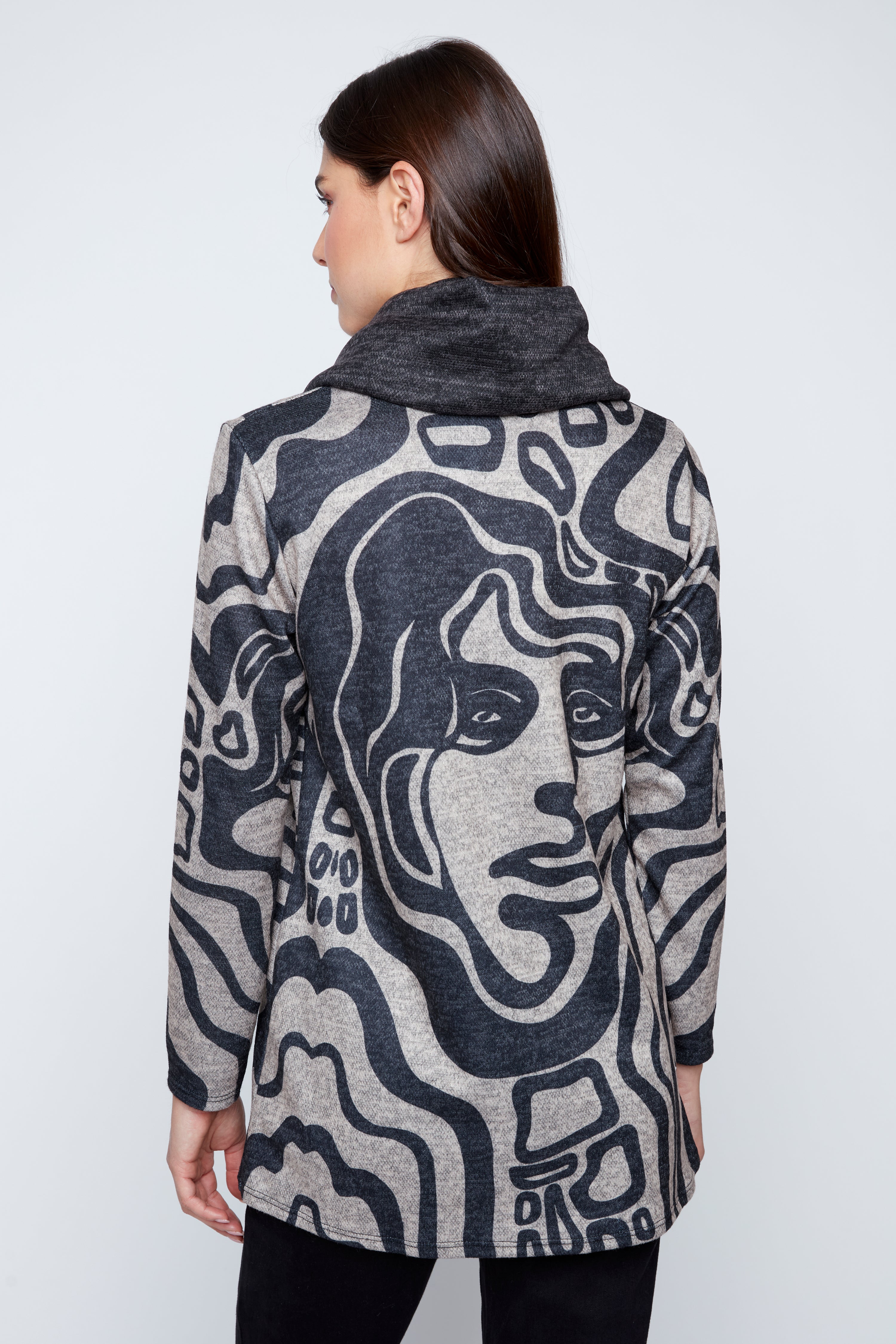 Medusa print tunic with scarf