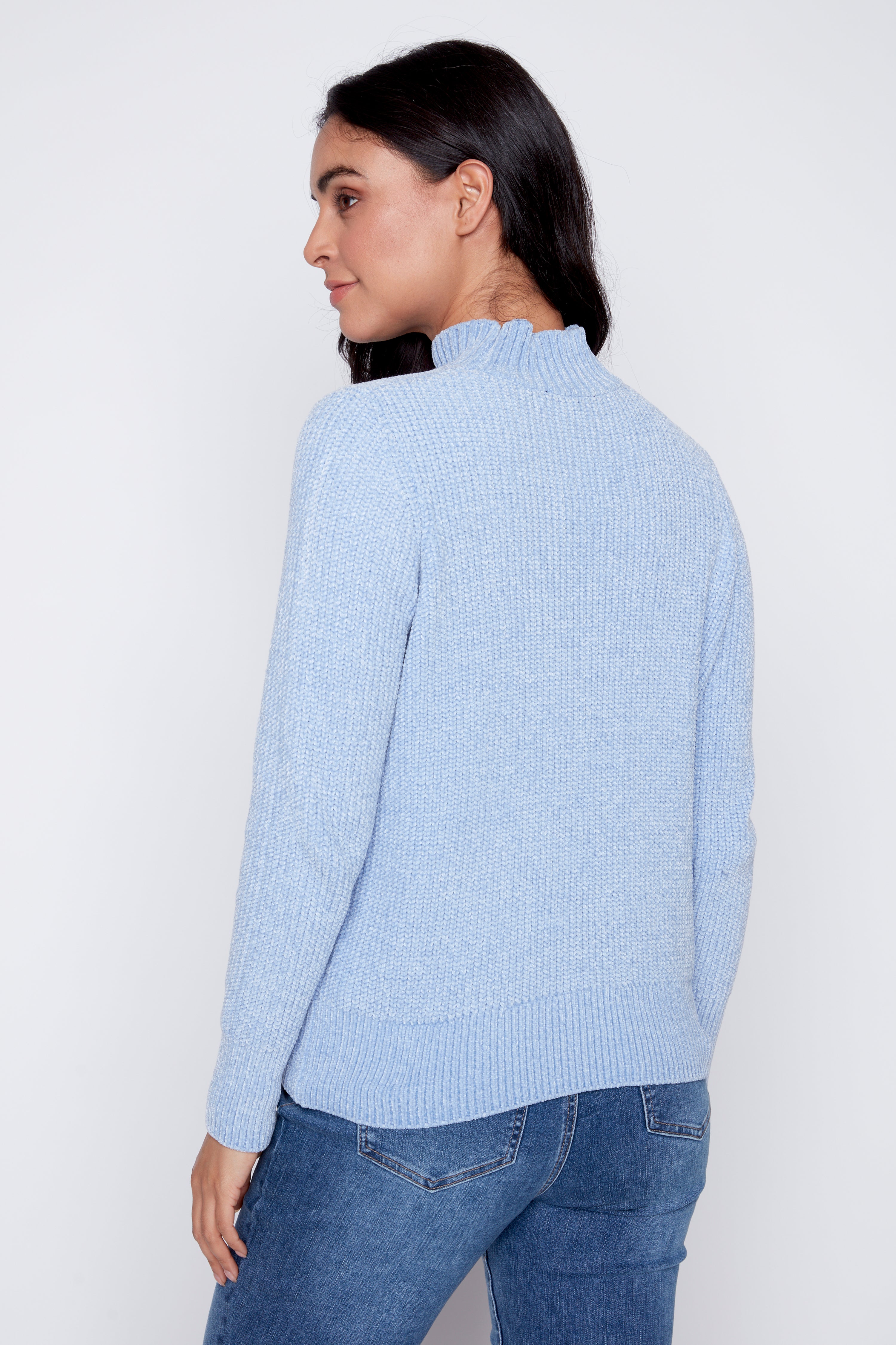 Le pull en chenille unie