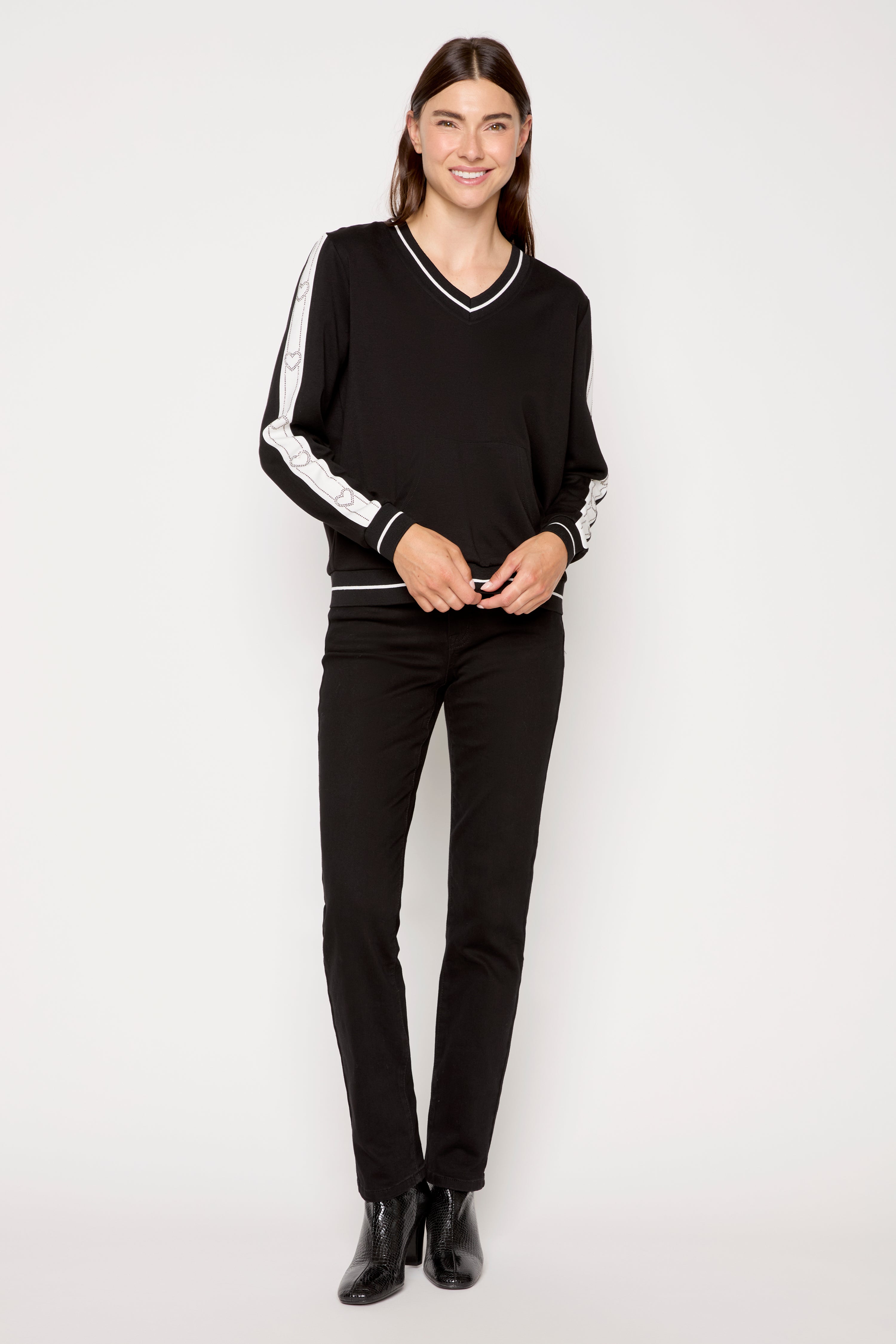 #color_BLACK