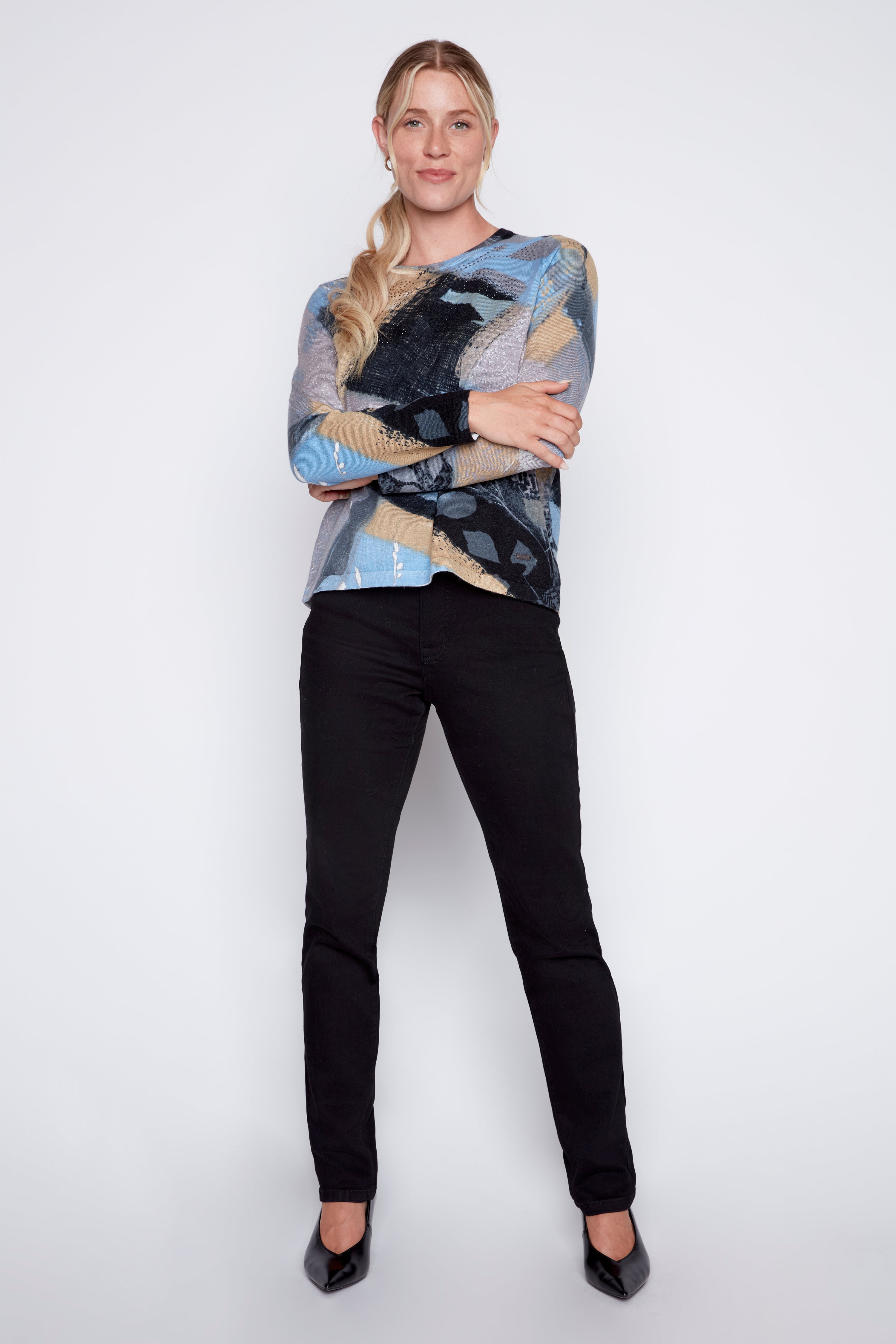 Le pull en maille légère imprimée