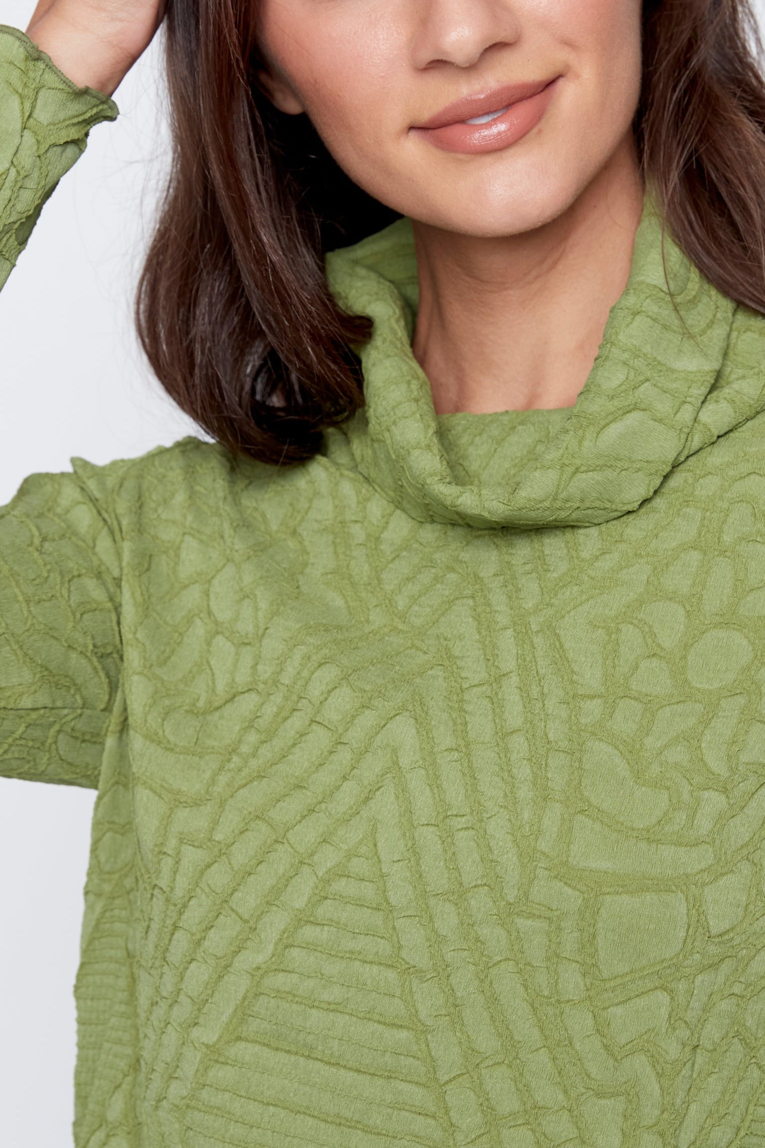 Le haut fleuri plissé