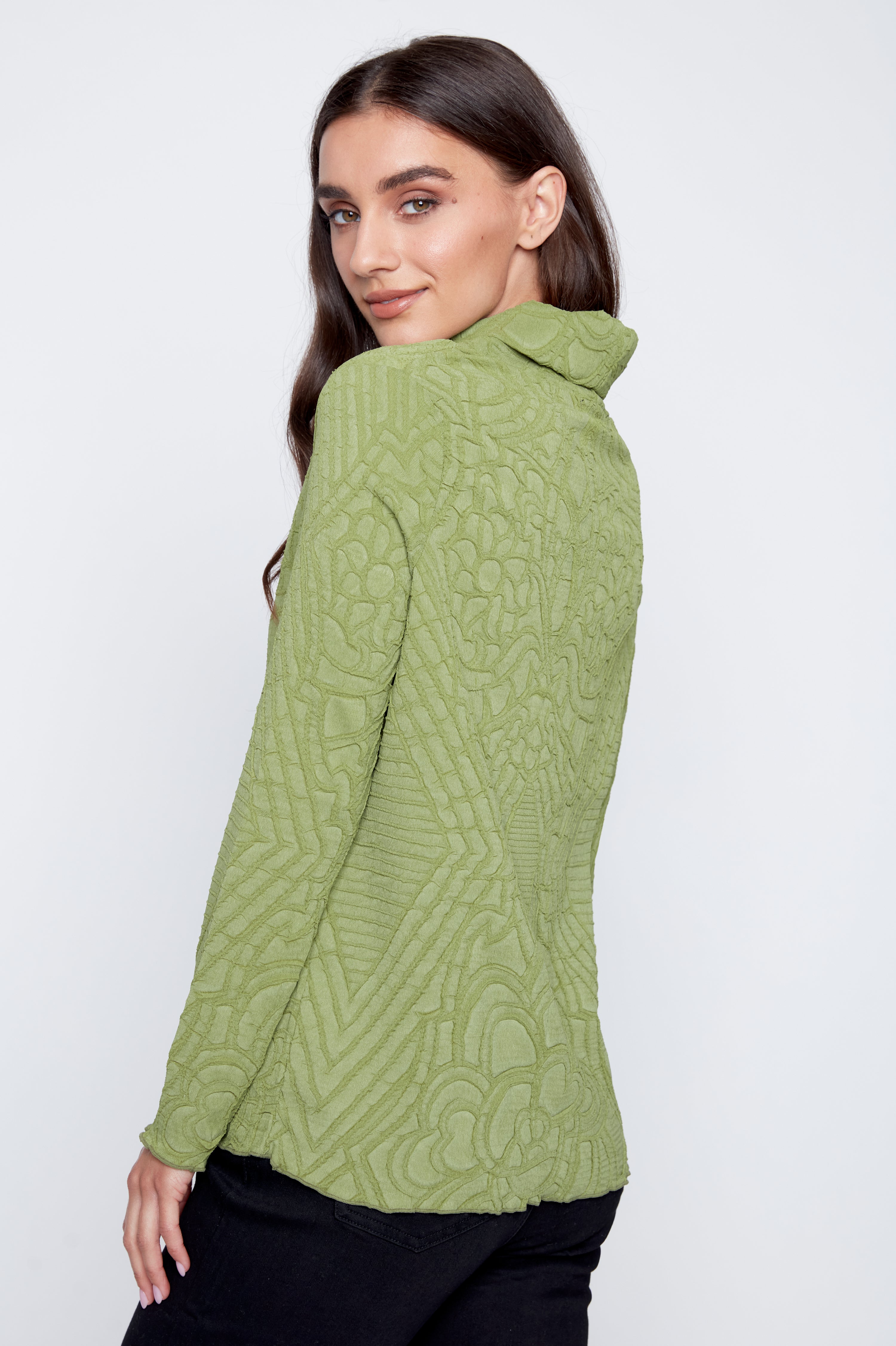 Le haut fleuri plissé