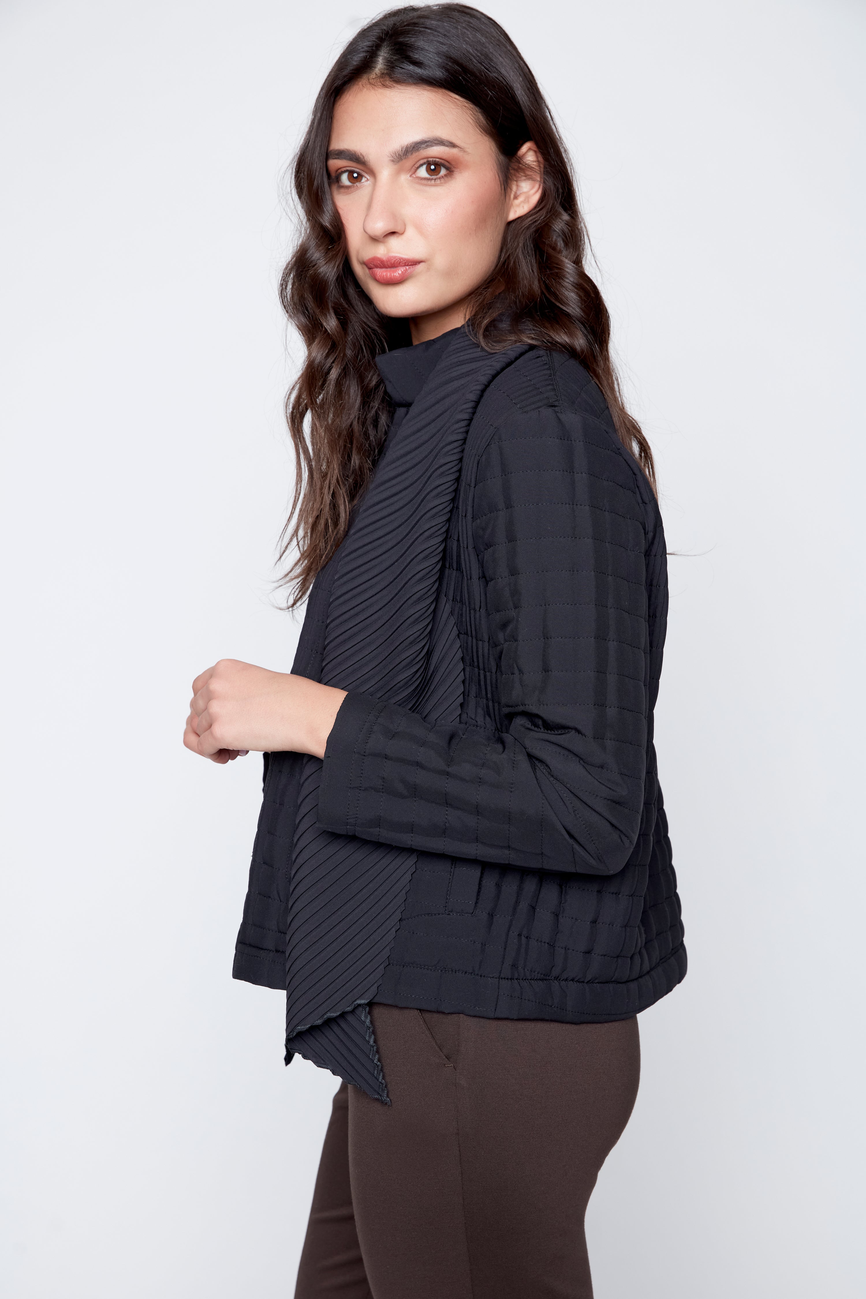 Pleated jacket with scarf