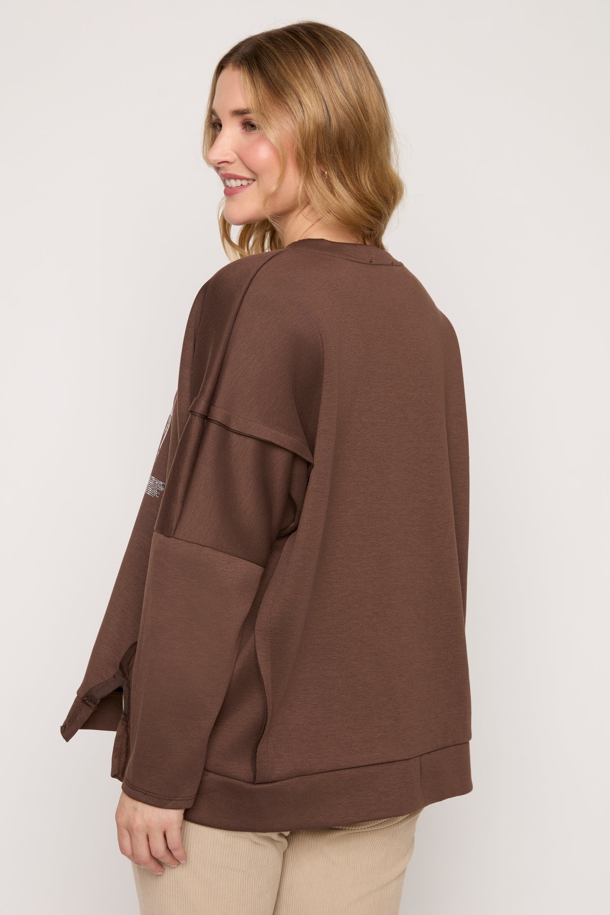 #Color_BROWN