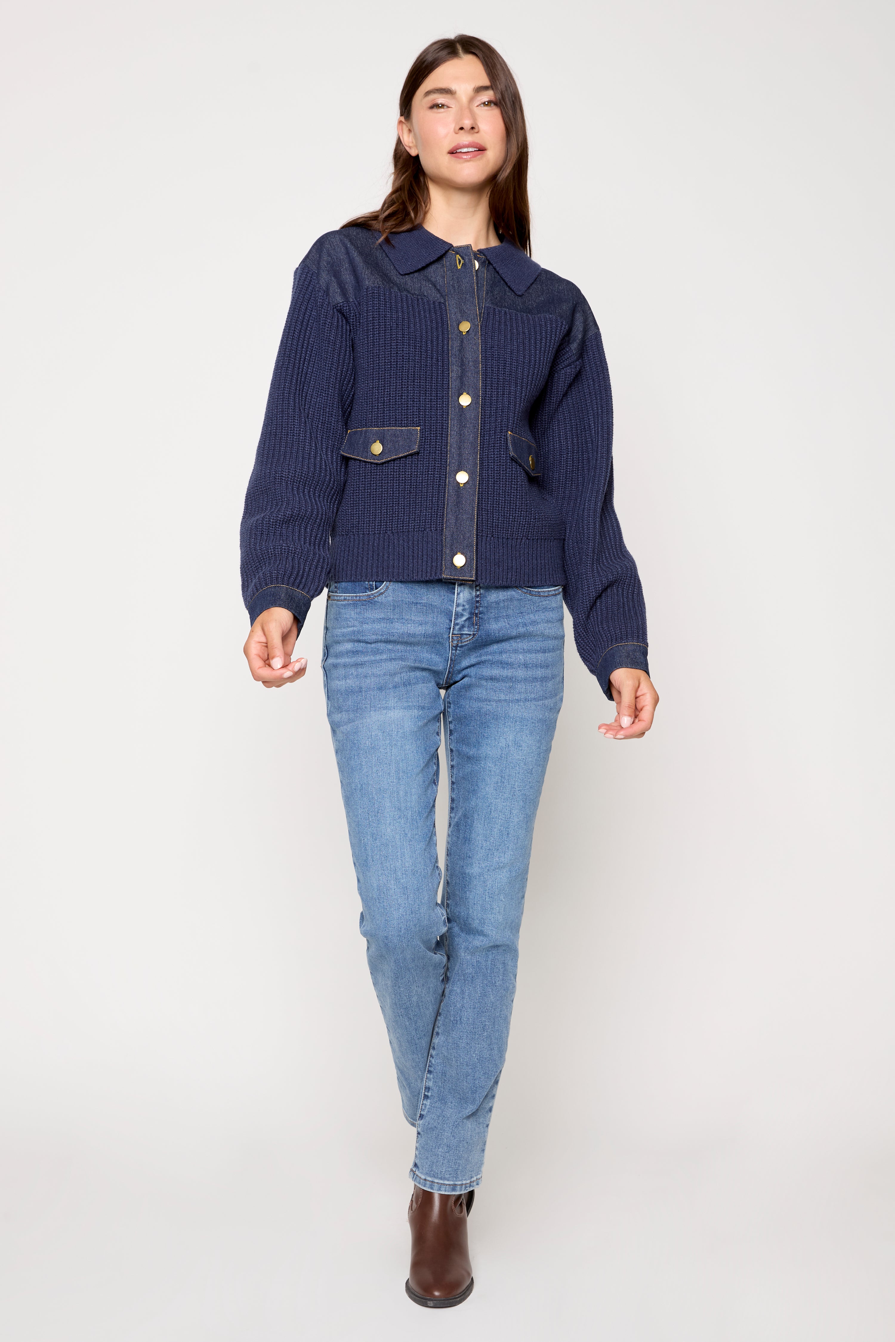 #color_NAVY