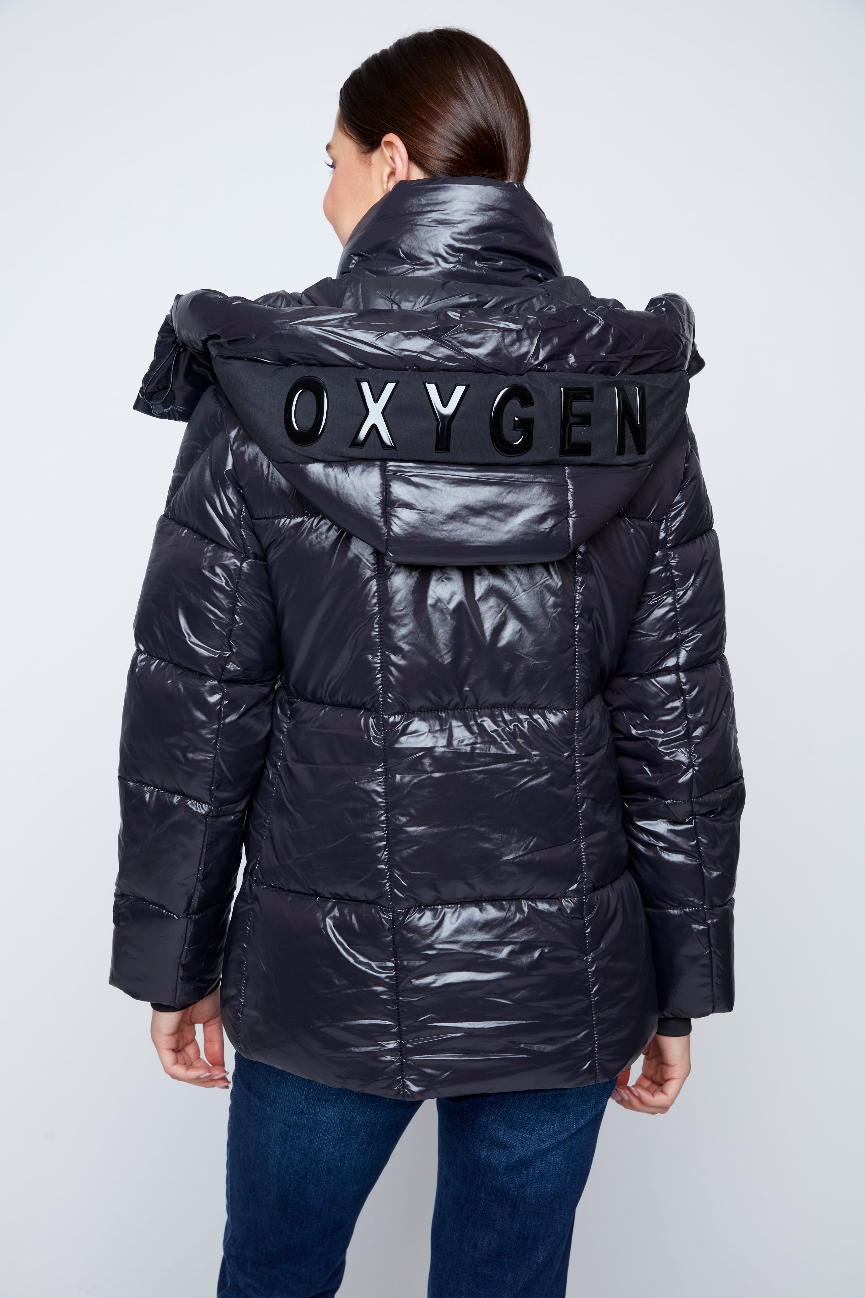 Hooded puffer jacket