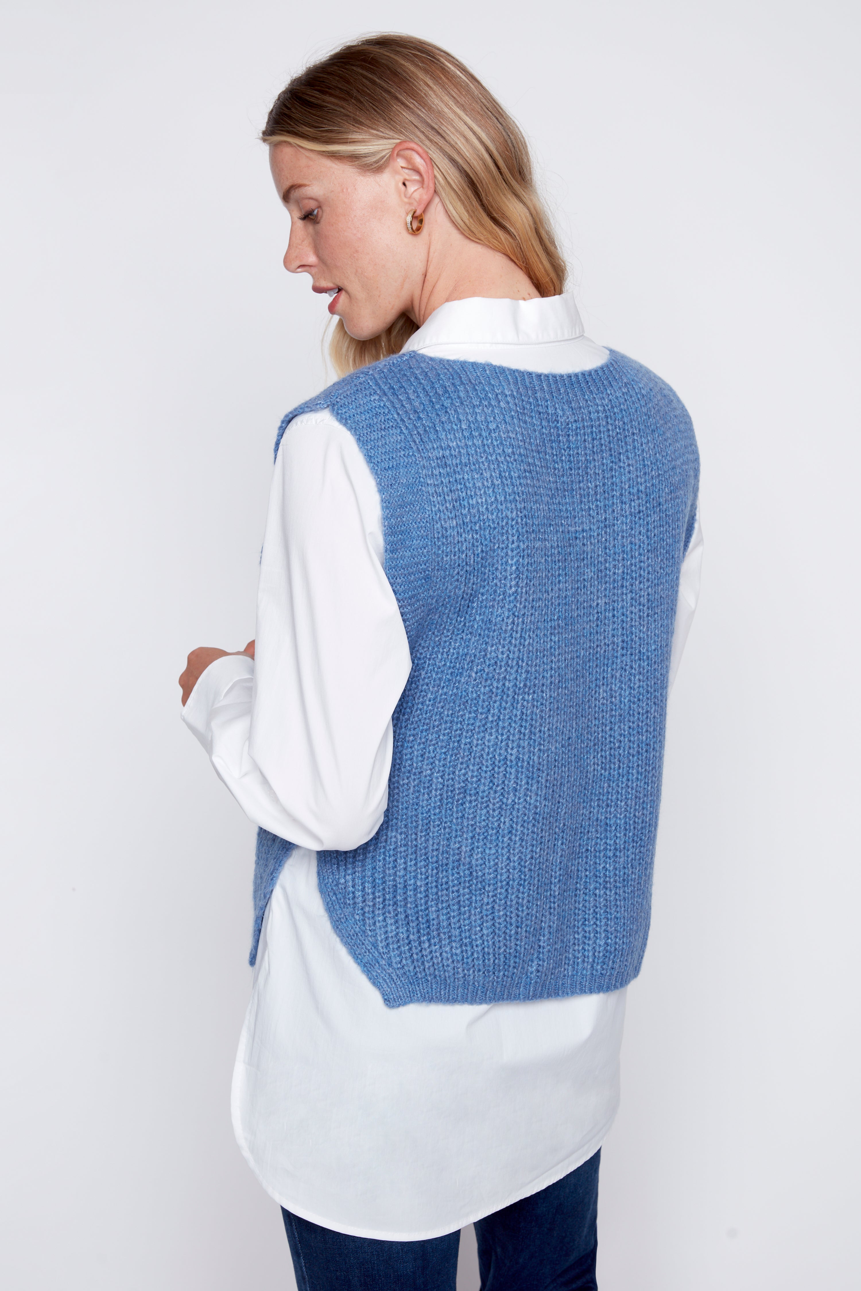 Pull over cable vest
