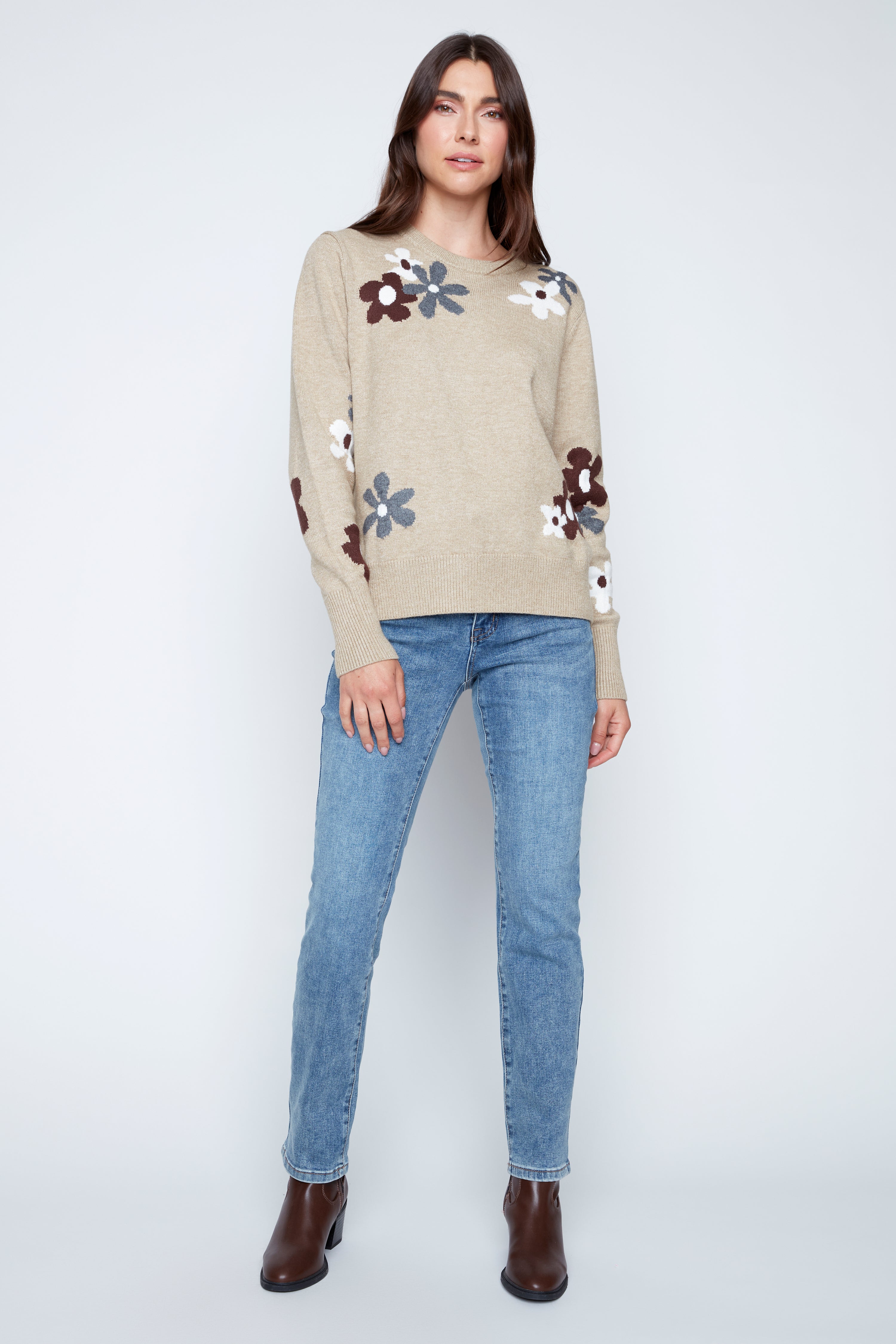 Scattered flowers design sweater