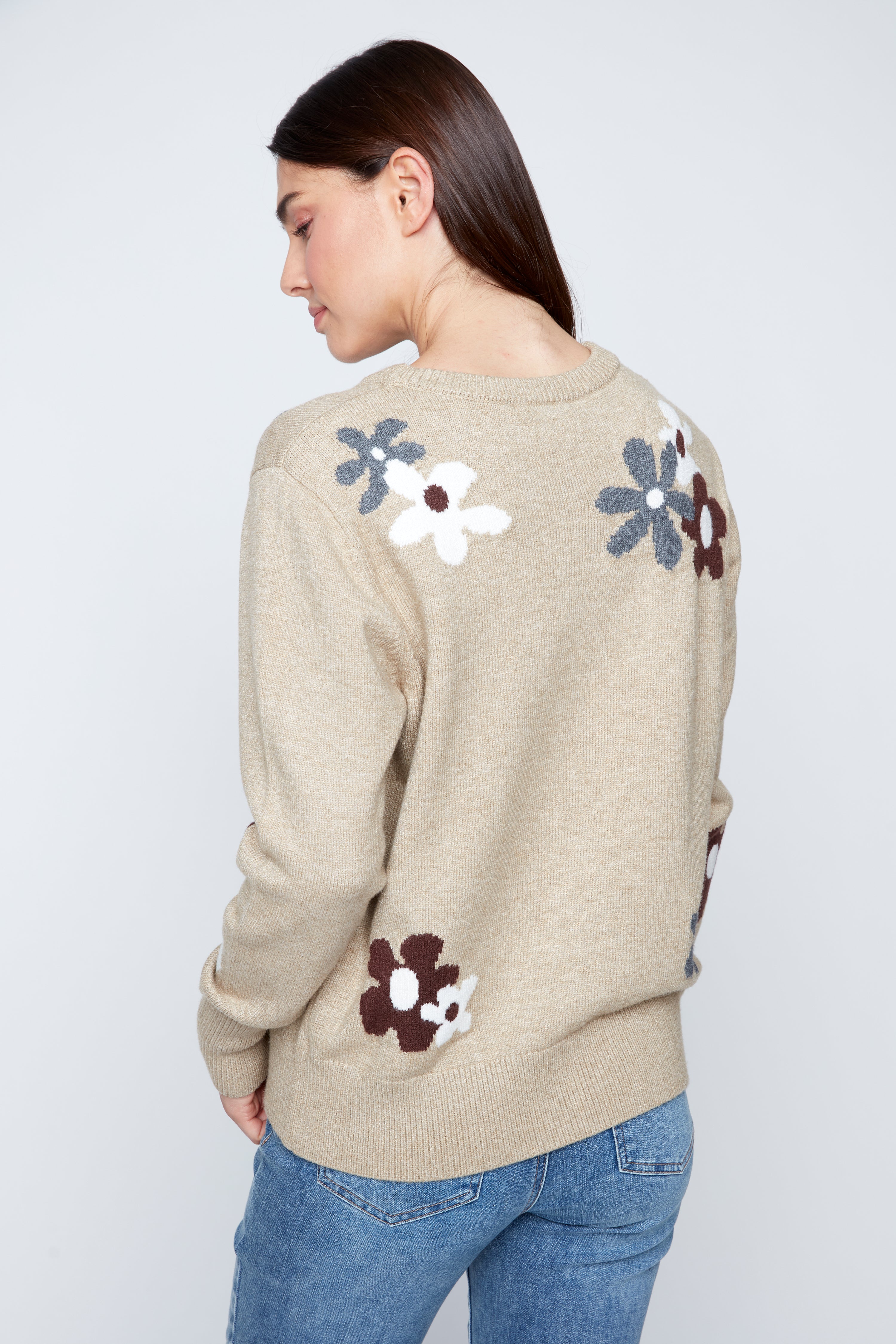 Scattered flowers design sweater