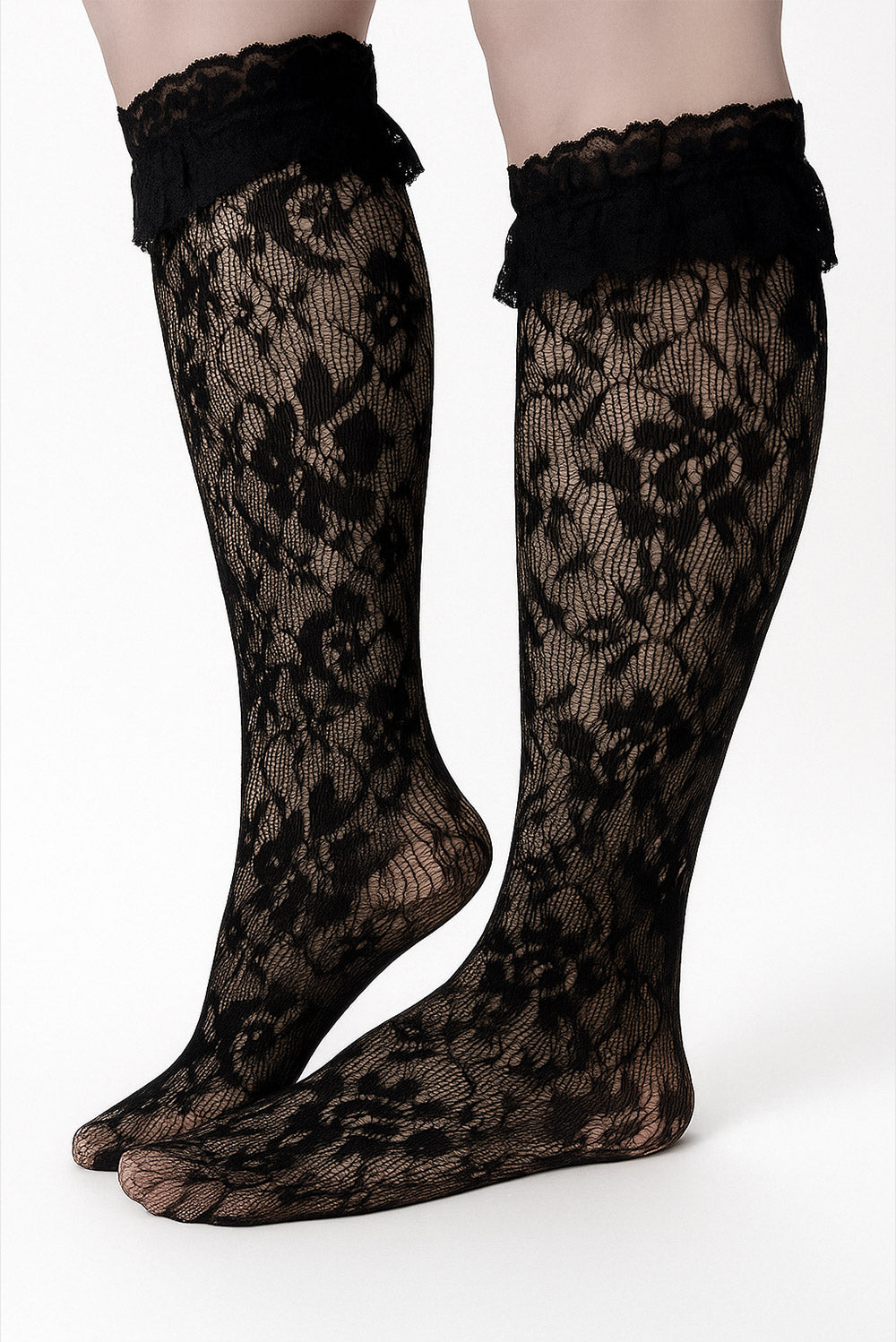 Lace ruffle trim ankle socks