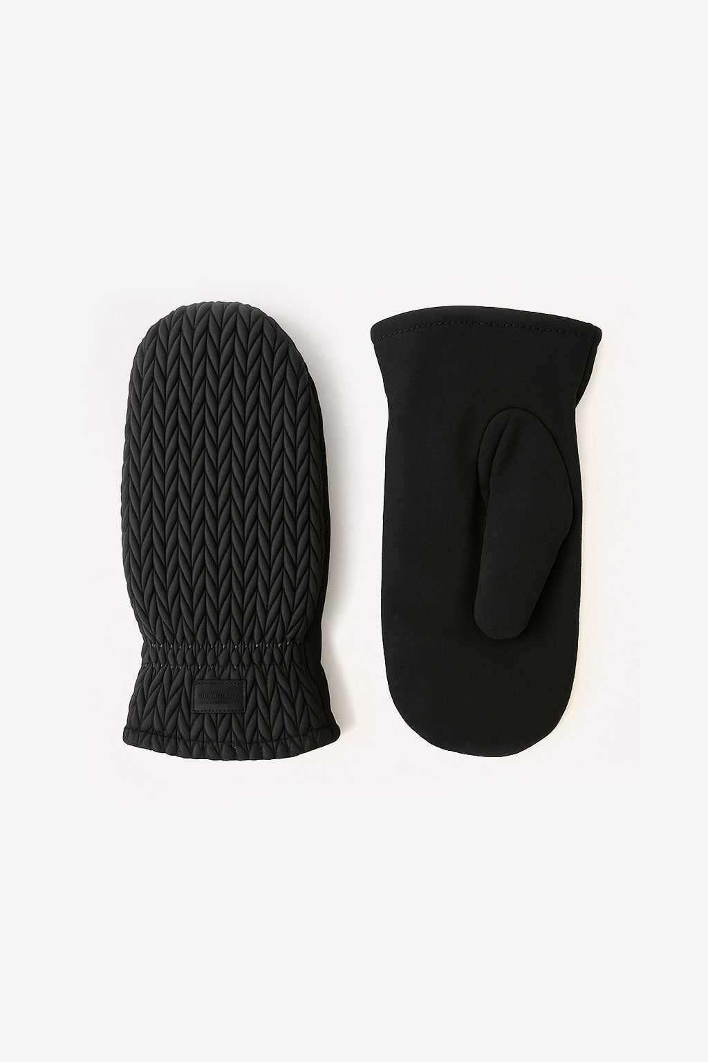 Mini braid detail mitt