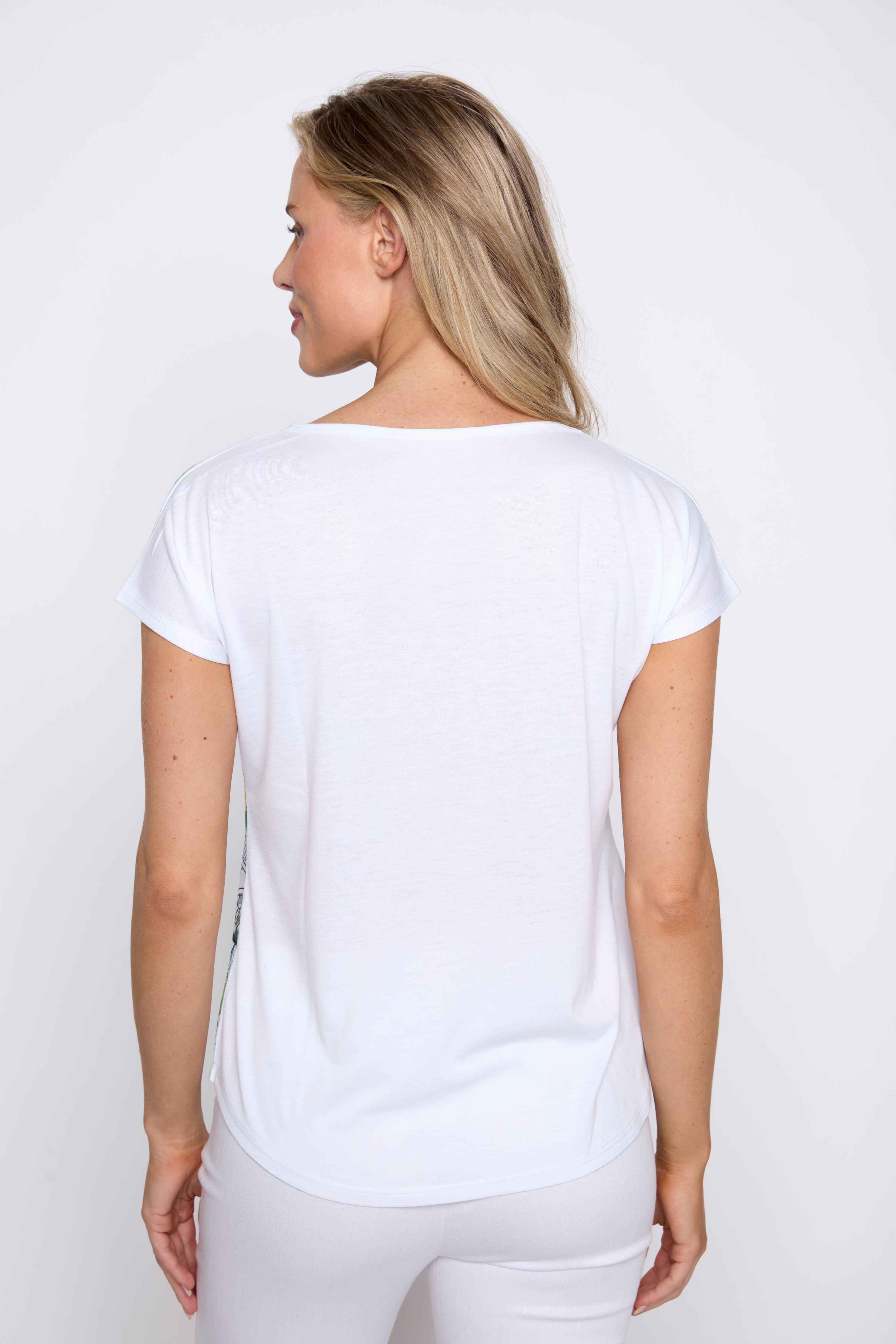 Le T-shirt imprimé paysage