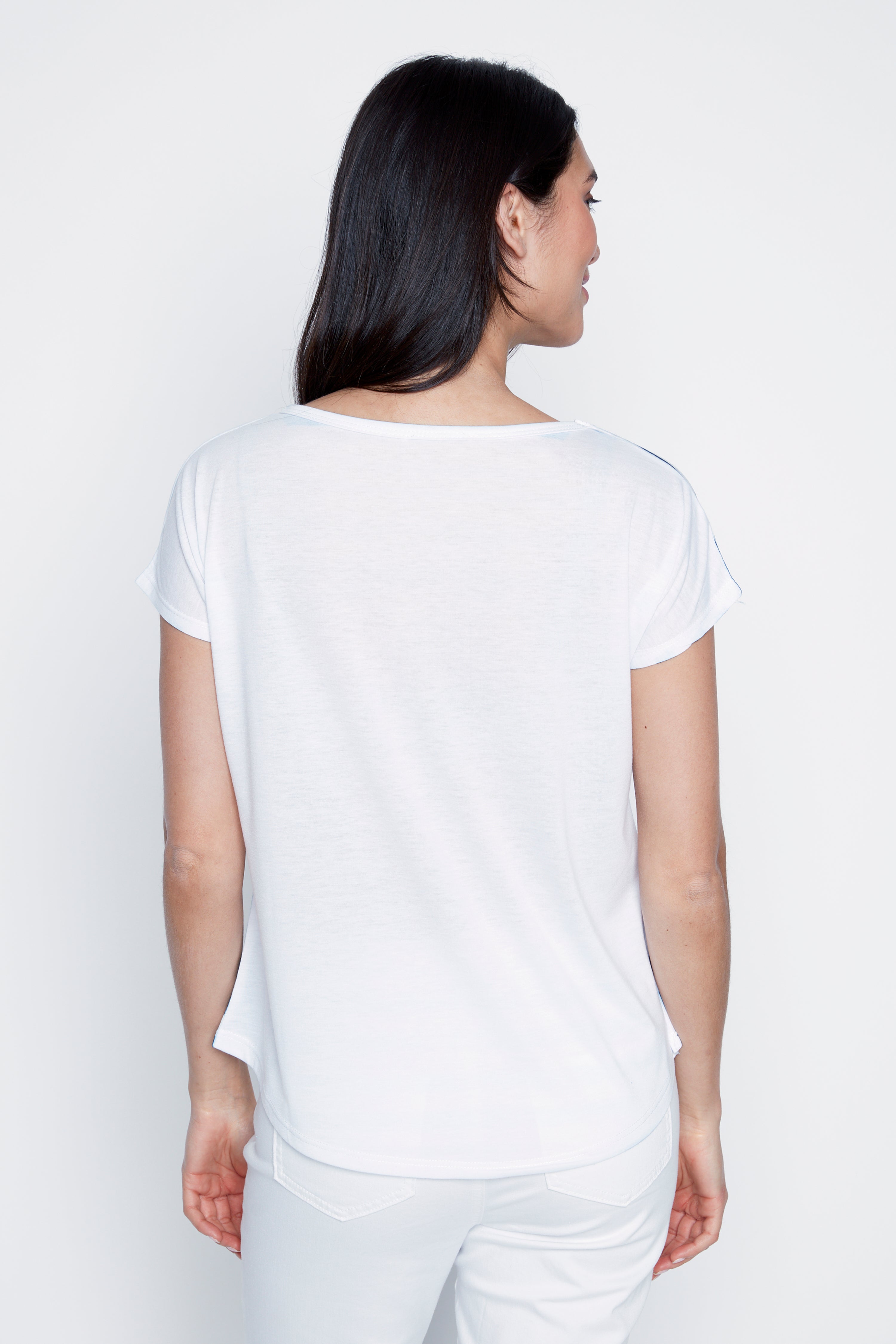 Le t-shirt à rayures et imprimé ancre