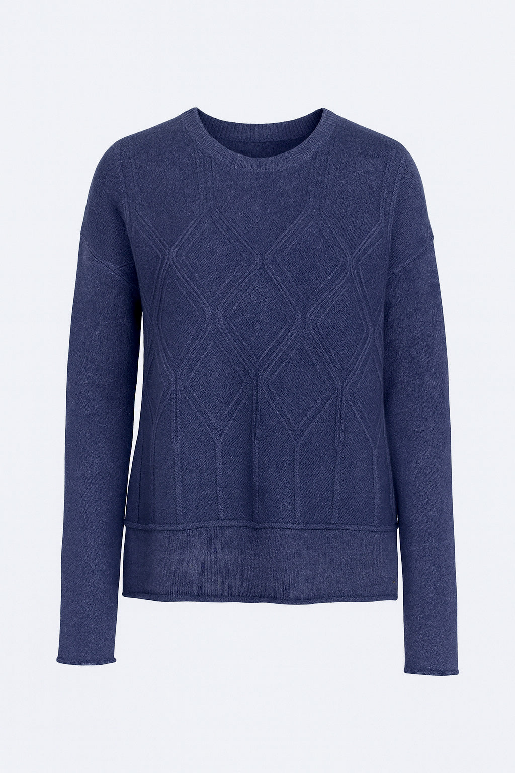 Diamond pattern cable knit sweater