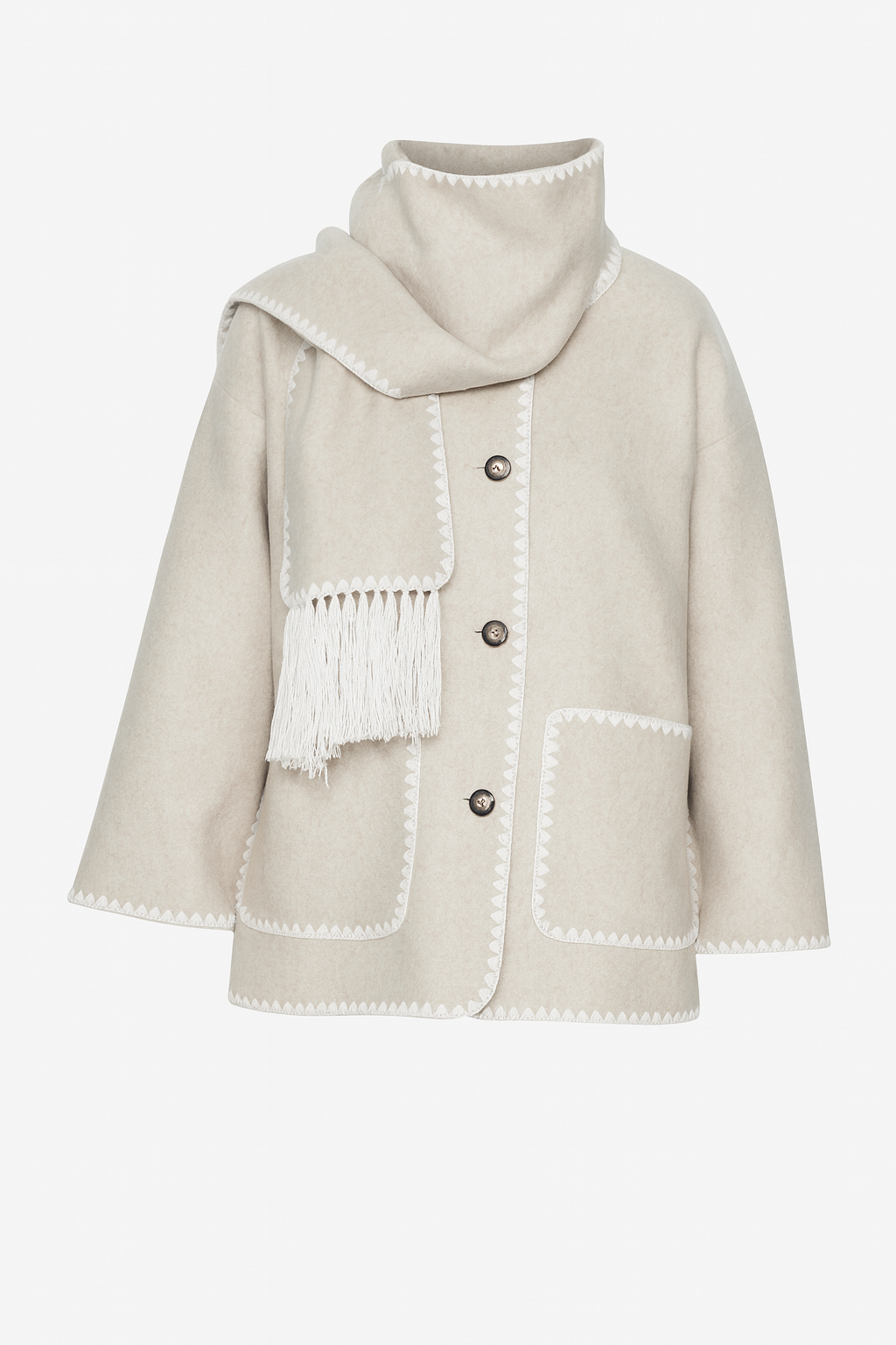 Le manteau avec écharpe