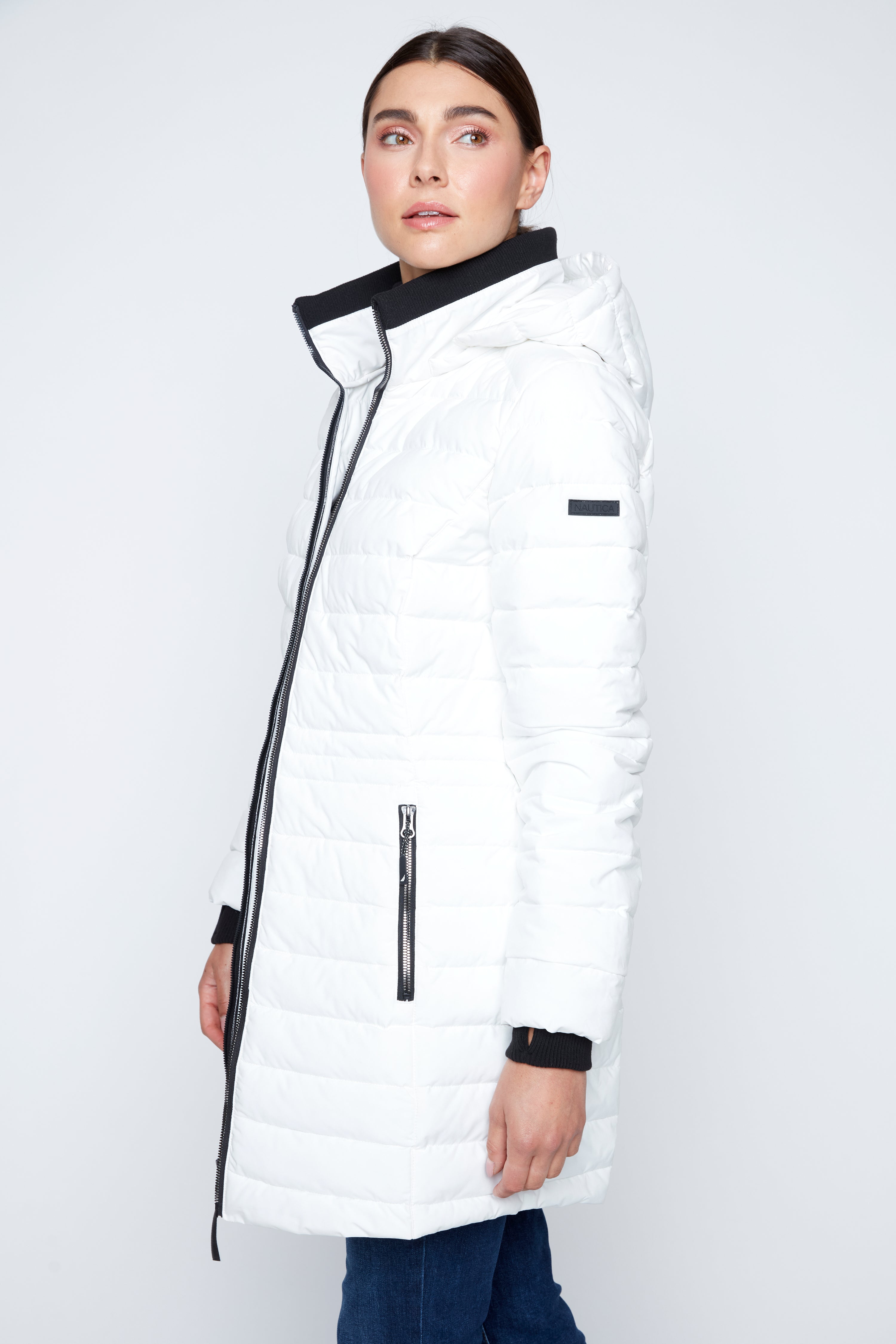 Contrast trim puffer jacket