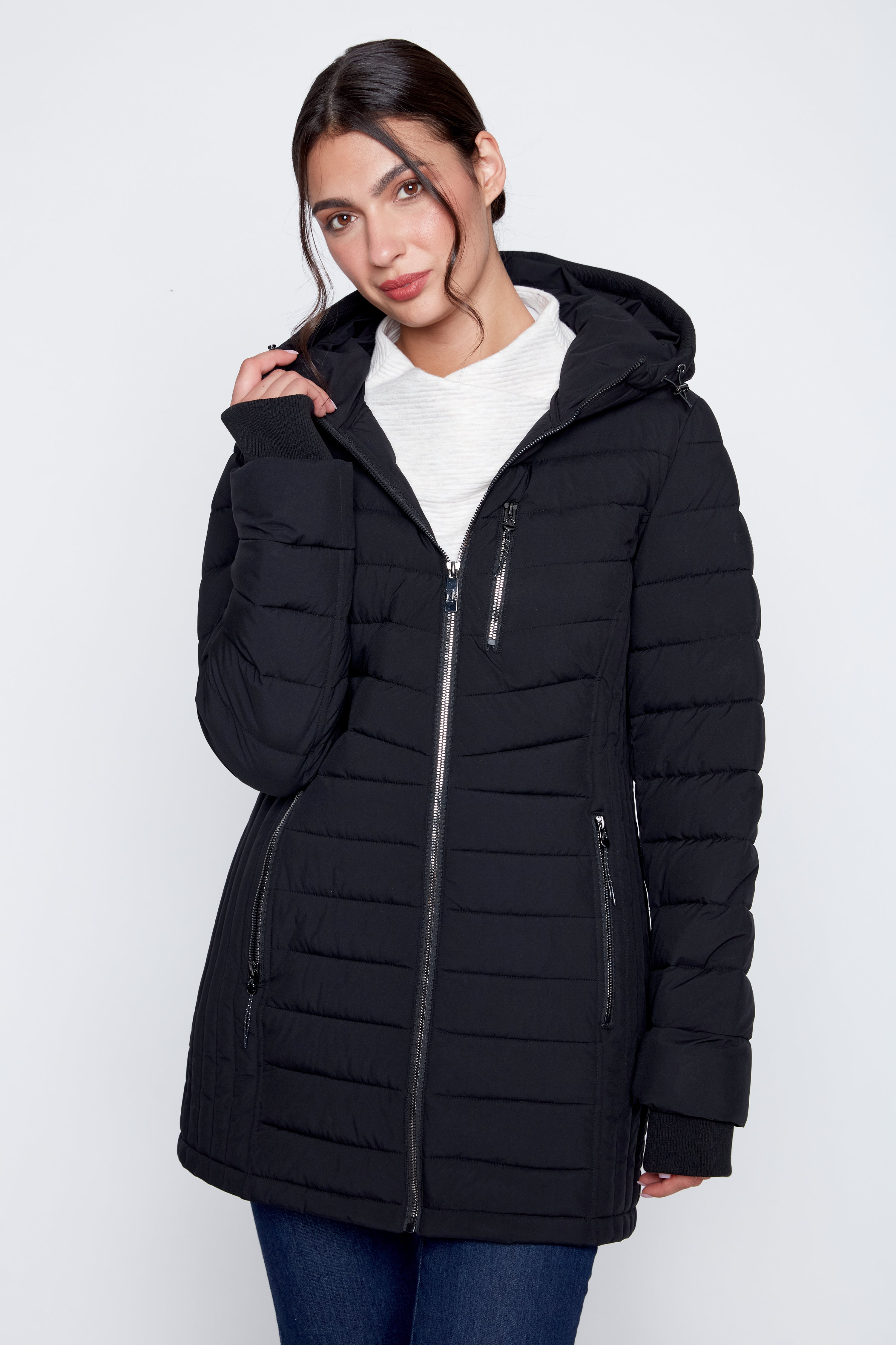 Horizontal quilt puffer jacket