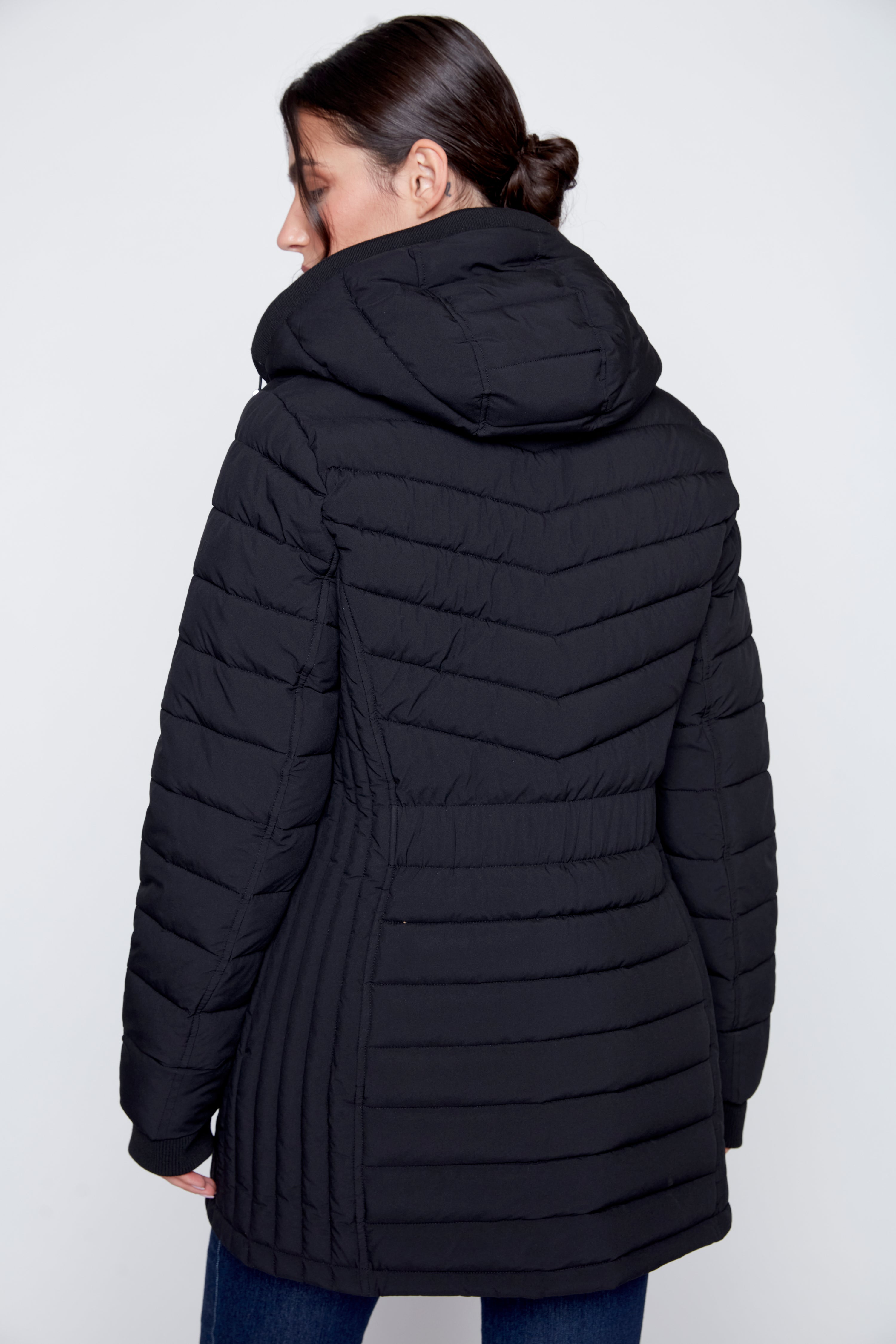 Horizontal quilt puffer jacket