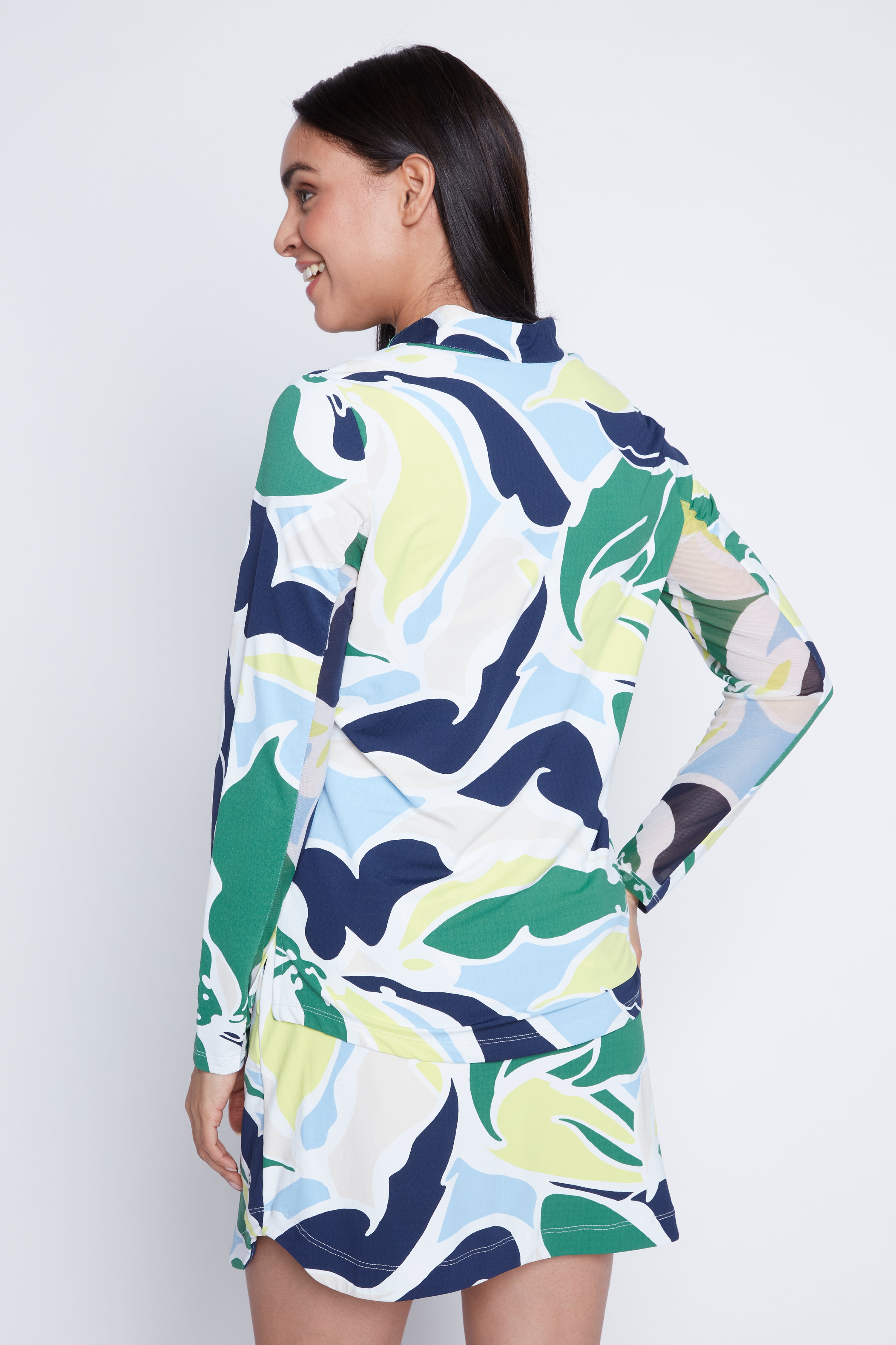 Printed v-neck UV protection top