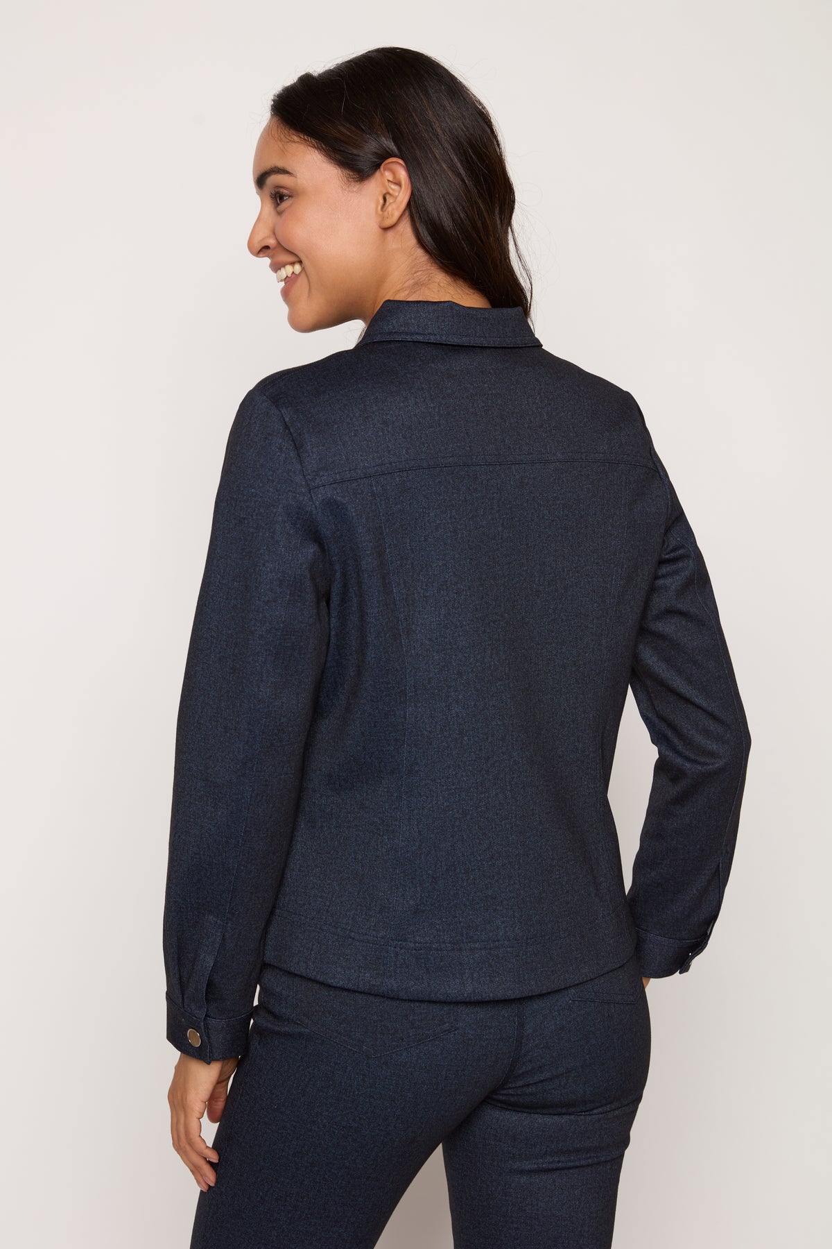 #Color_DENIM