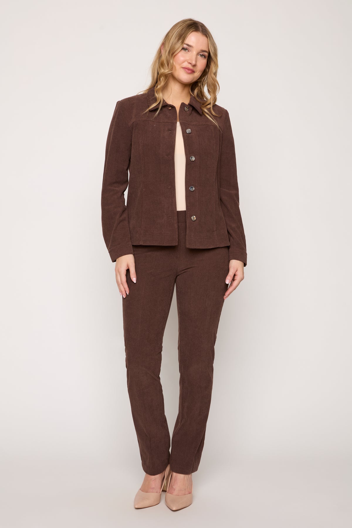 #Color_BROWN