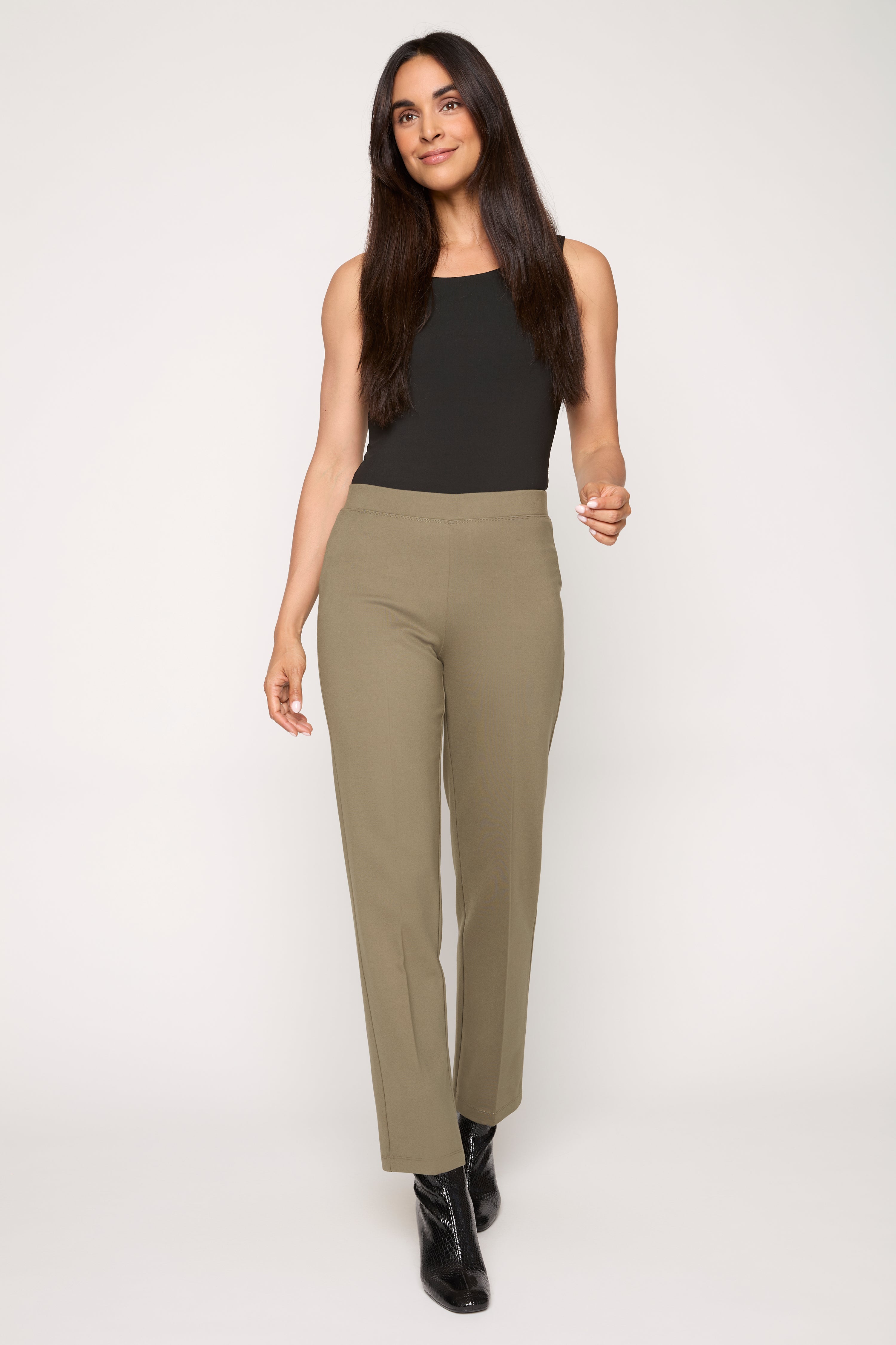 #Color_KHAKI