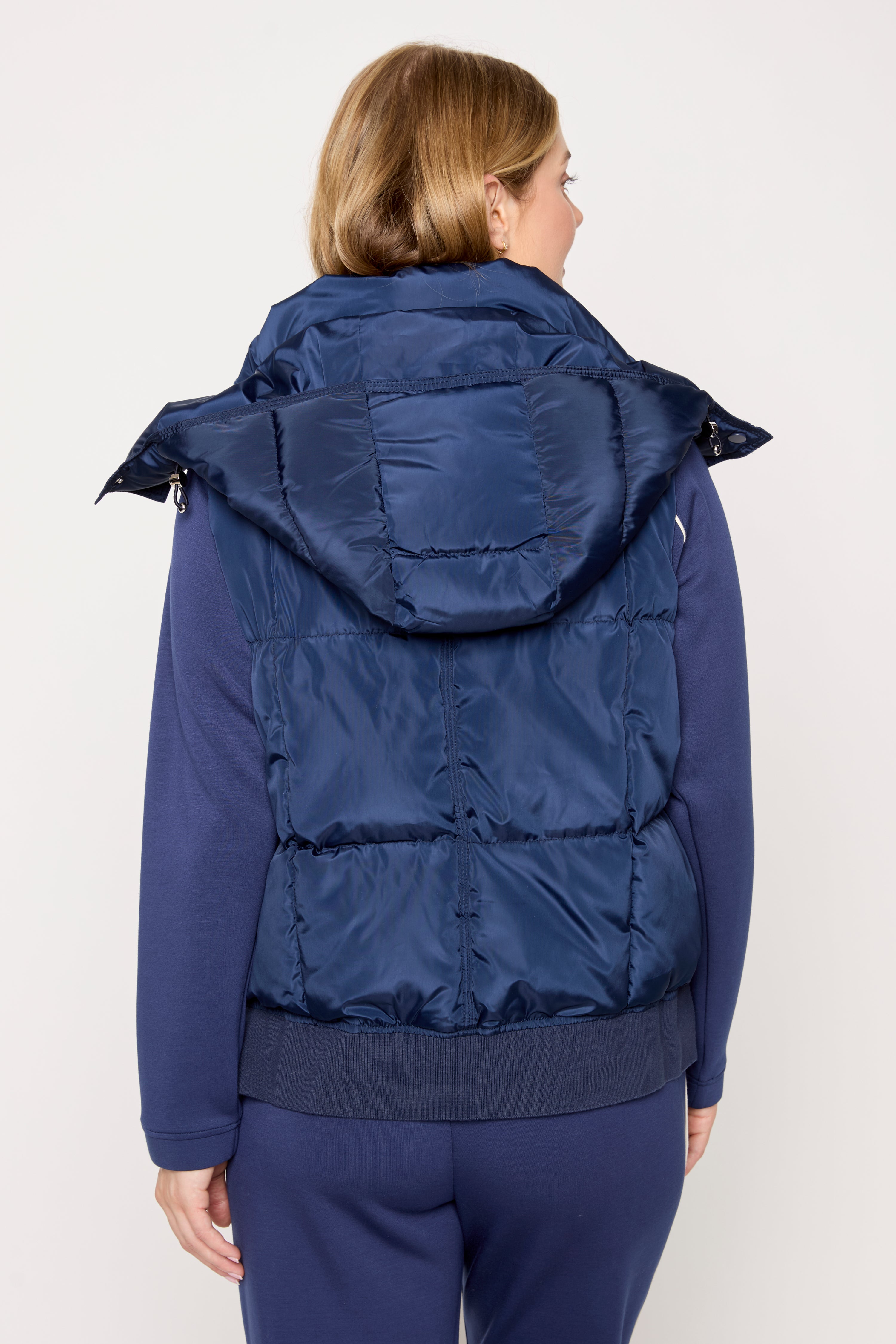 #Color_NAVY