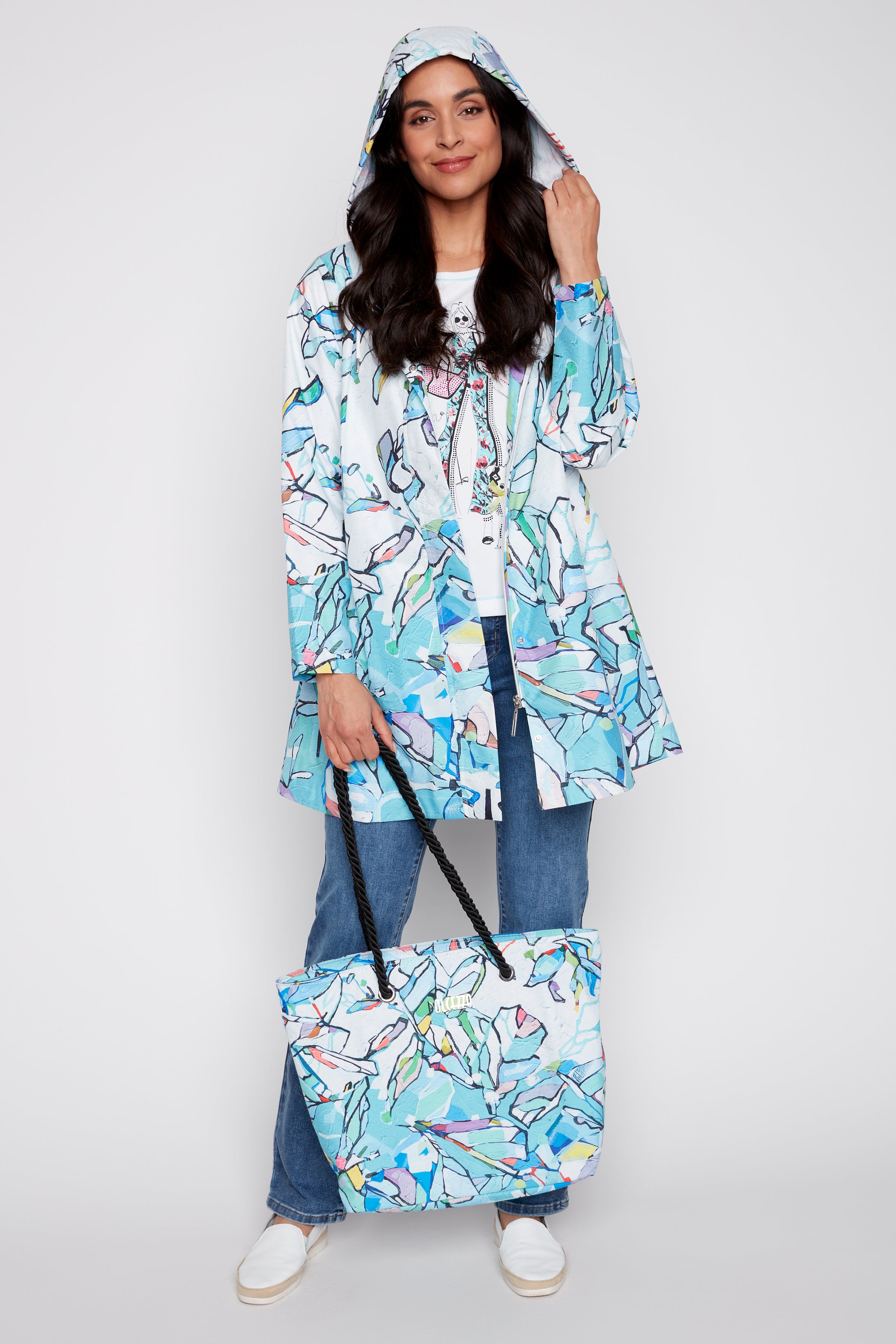 Border design raincoat