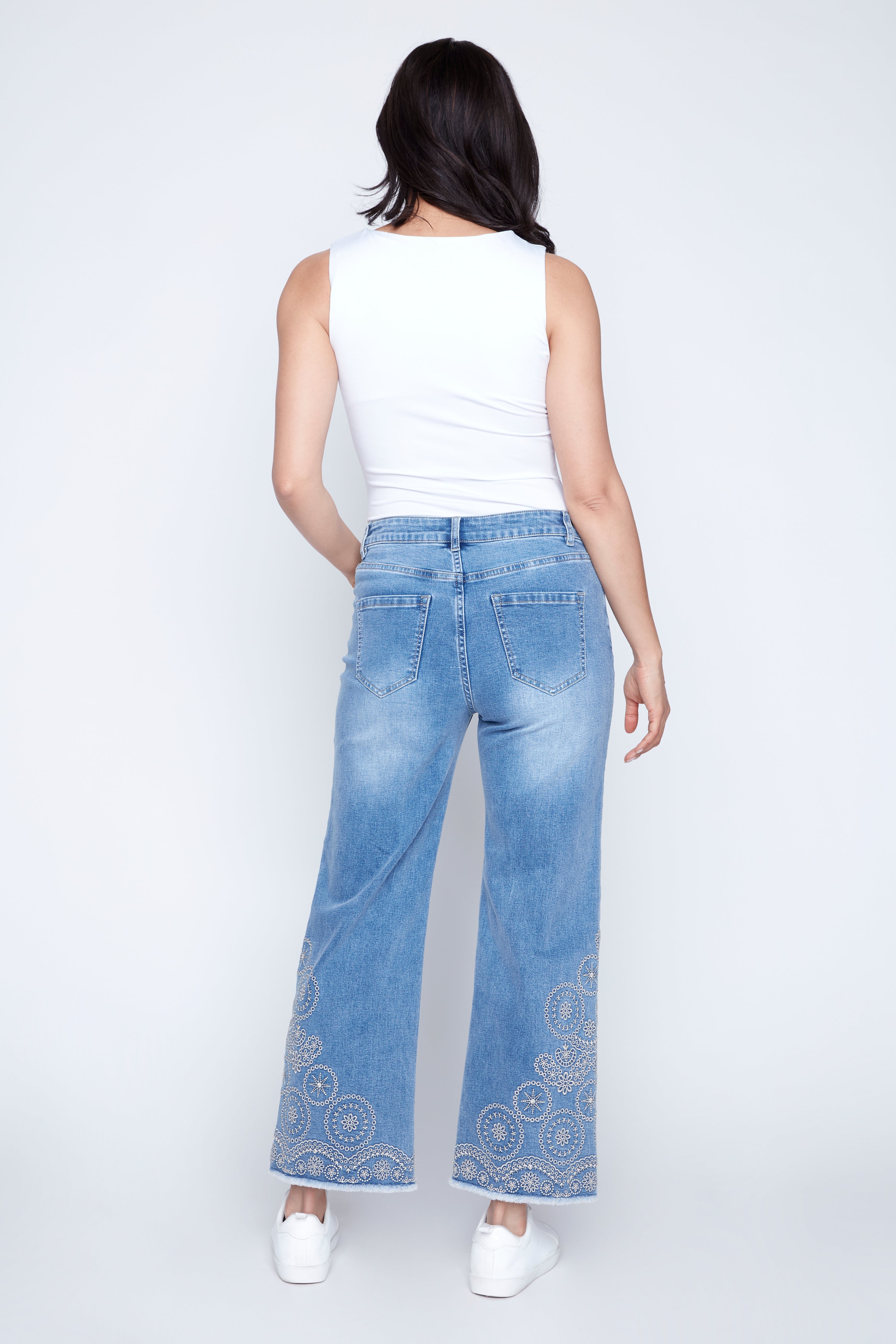 Flare leg embroidered hem jean