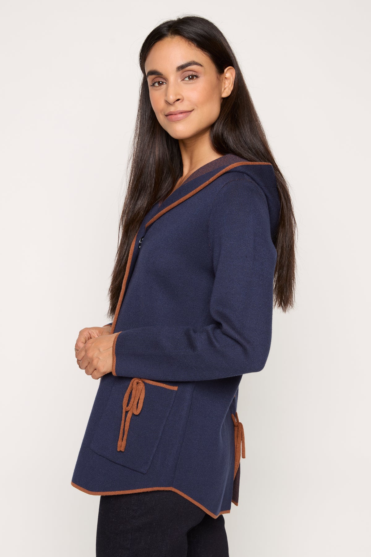 #Color_NAVY