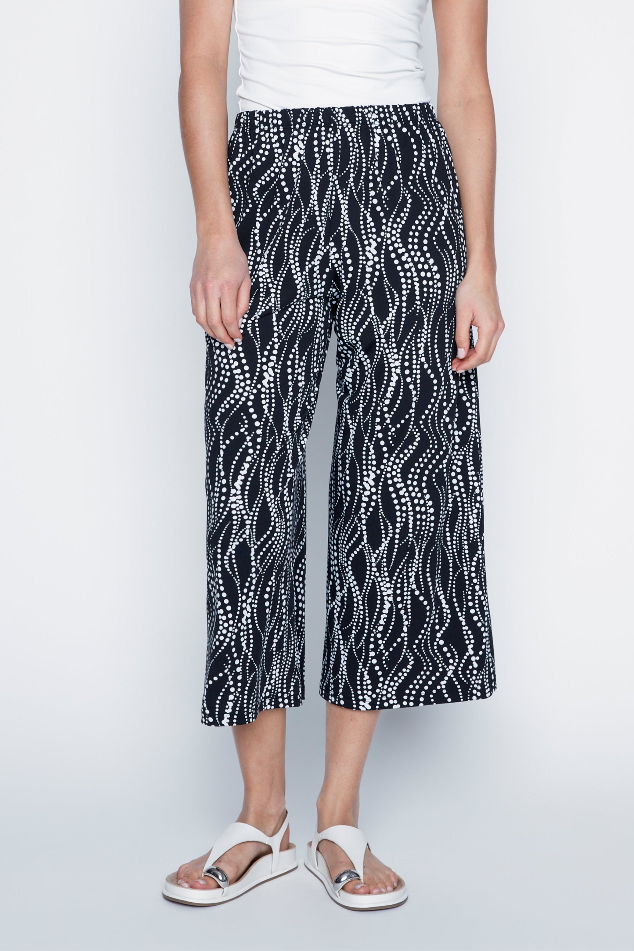 Multi dots print gaucho pant
