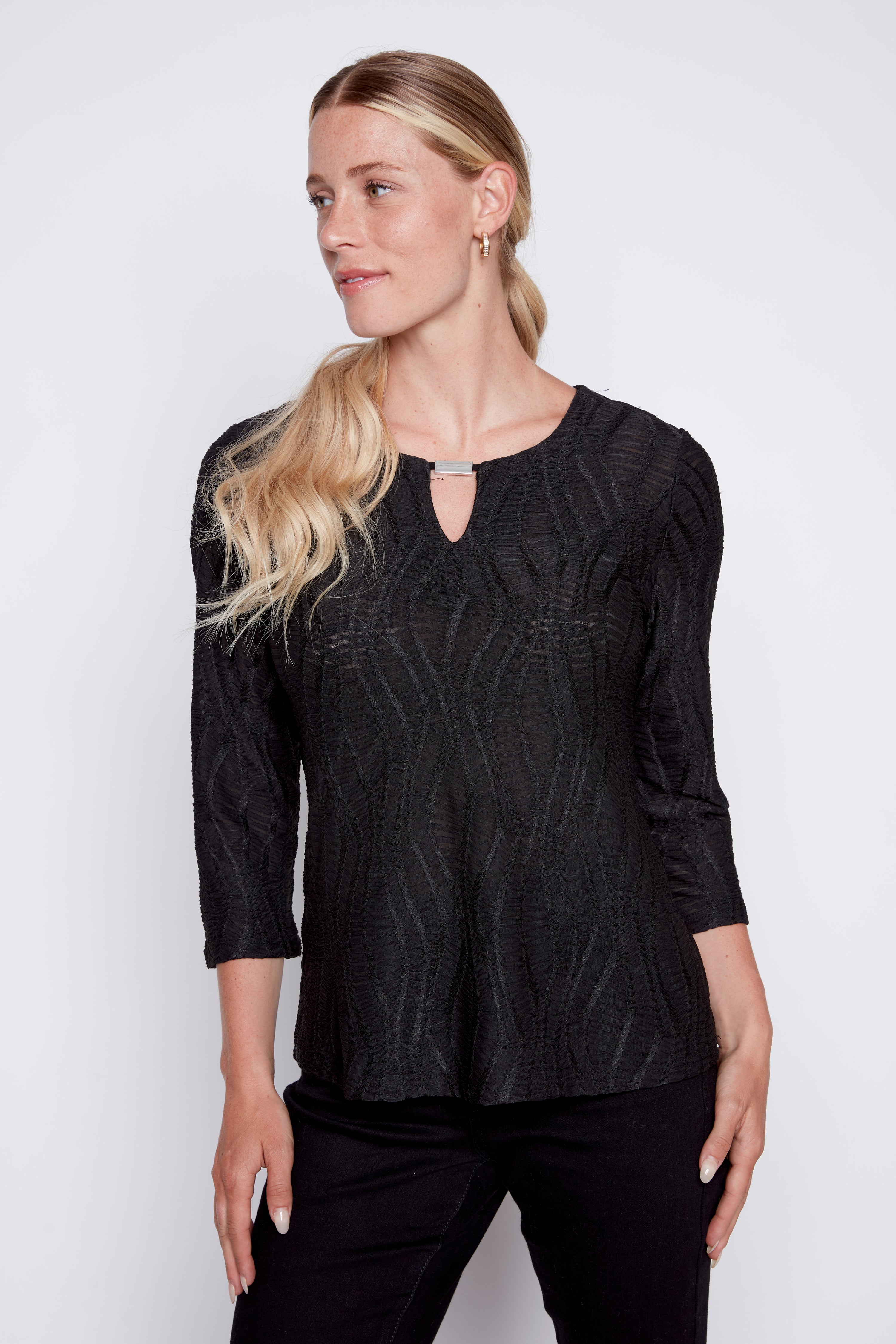 Spiral wave jacquard top