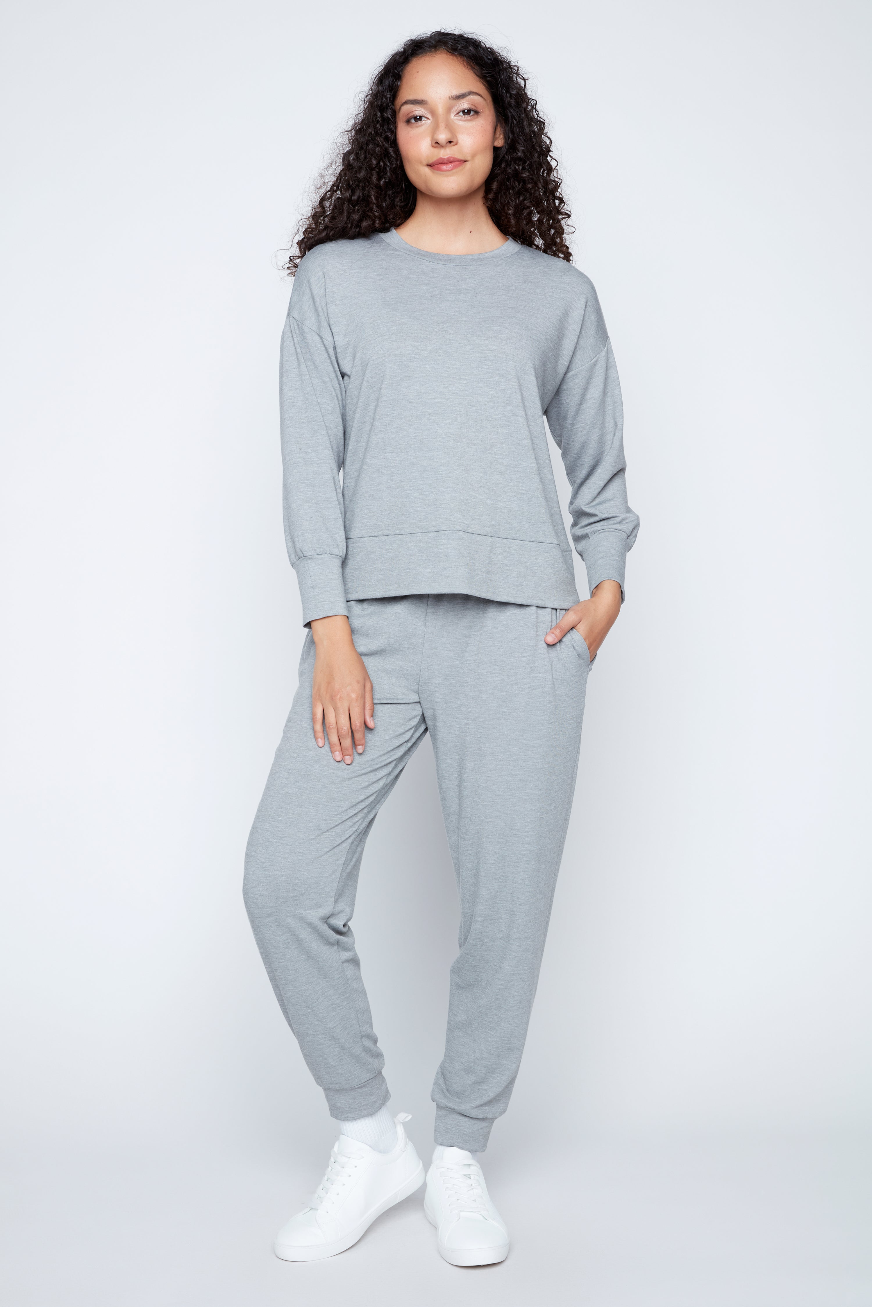 Solid top with side zipper detail