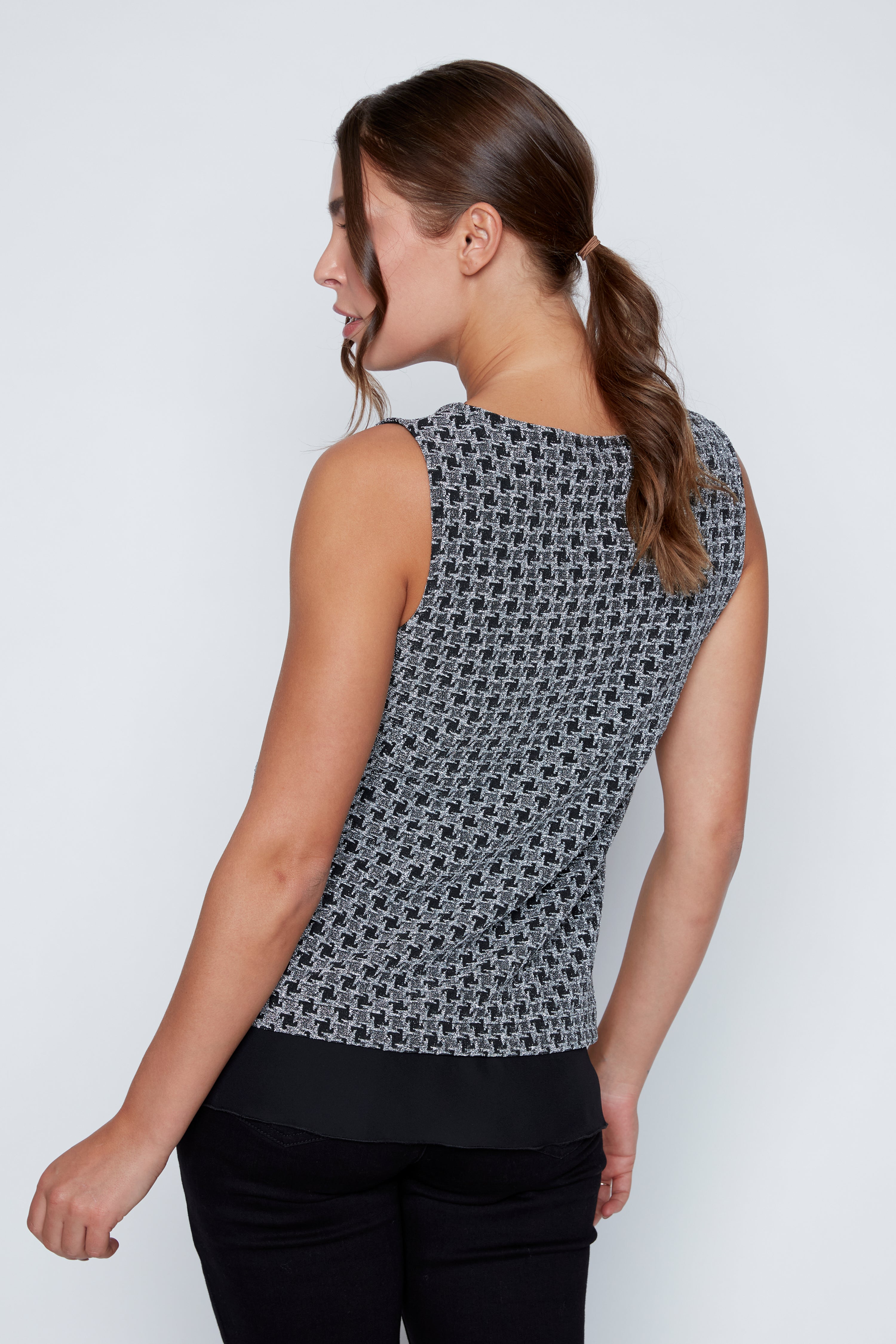 Foil knit top with sequins detail