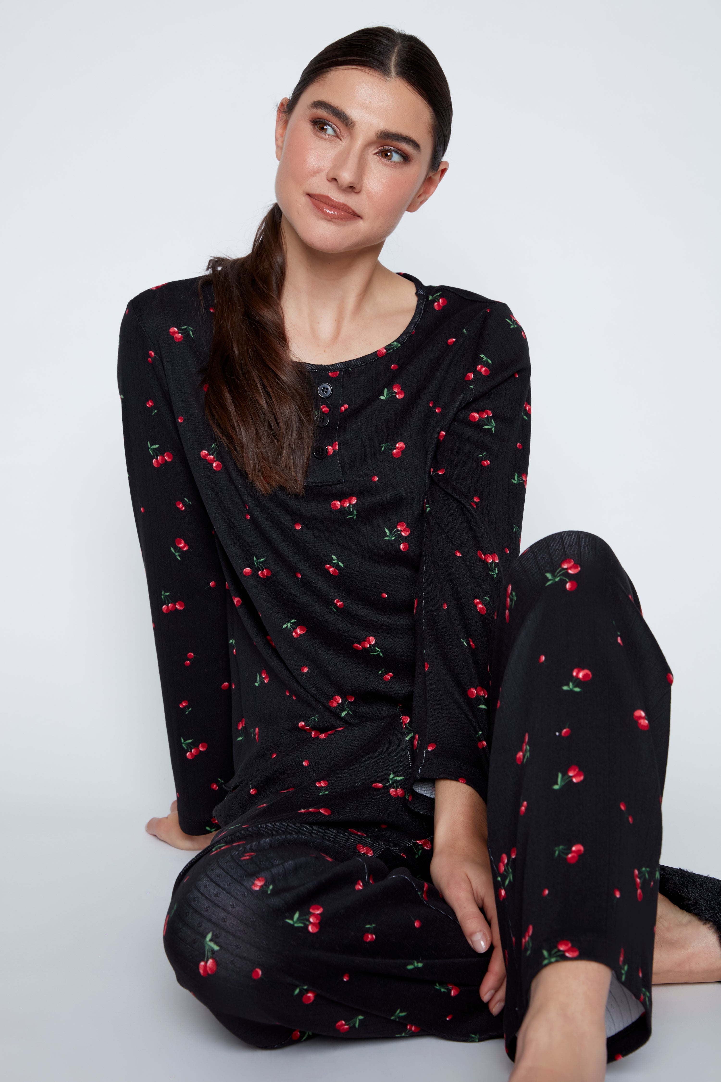 Cherry print rib knit pyjama set