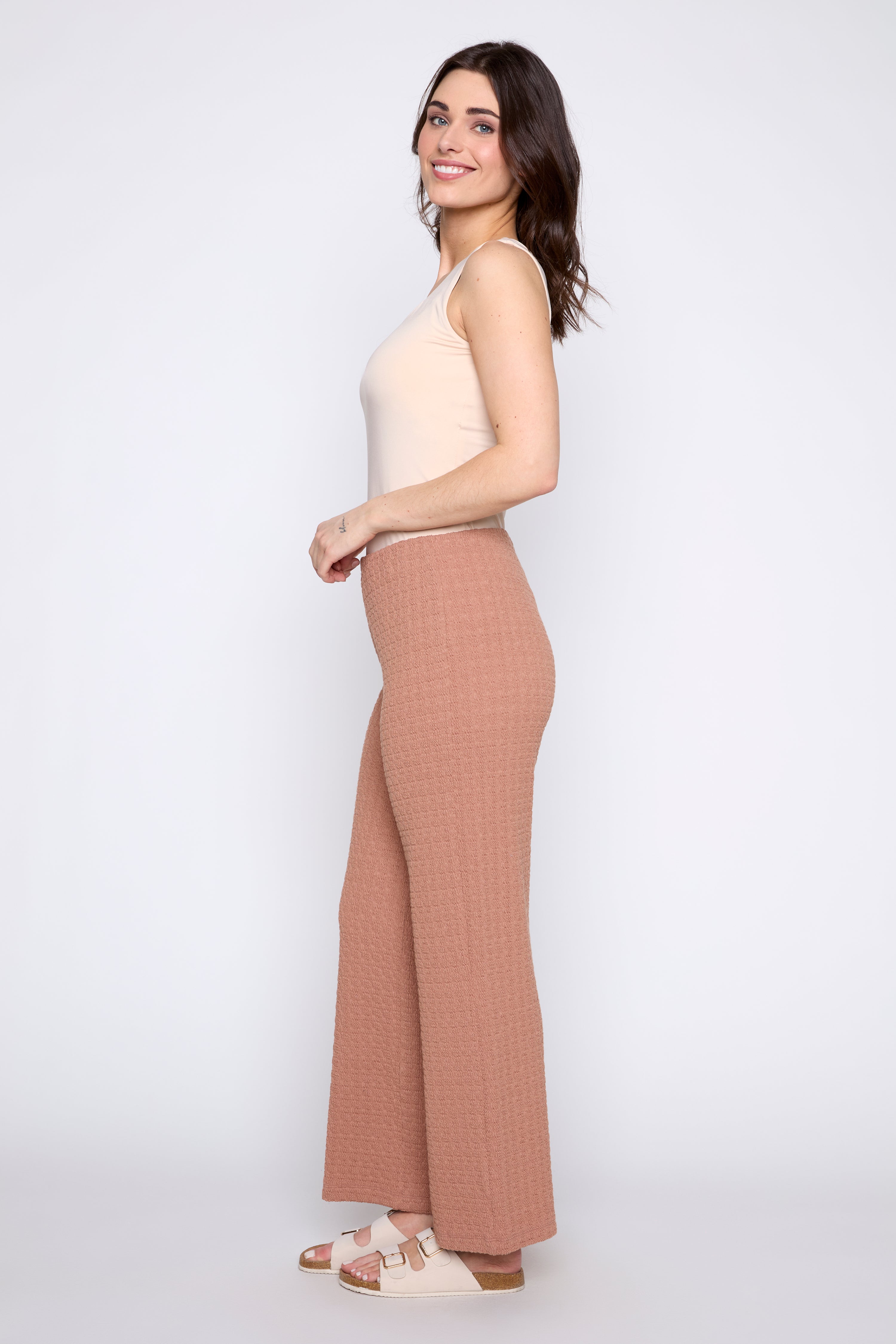 Le pantalon en coton texturé