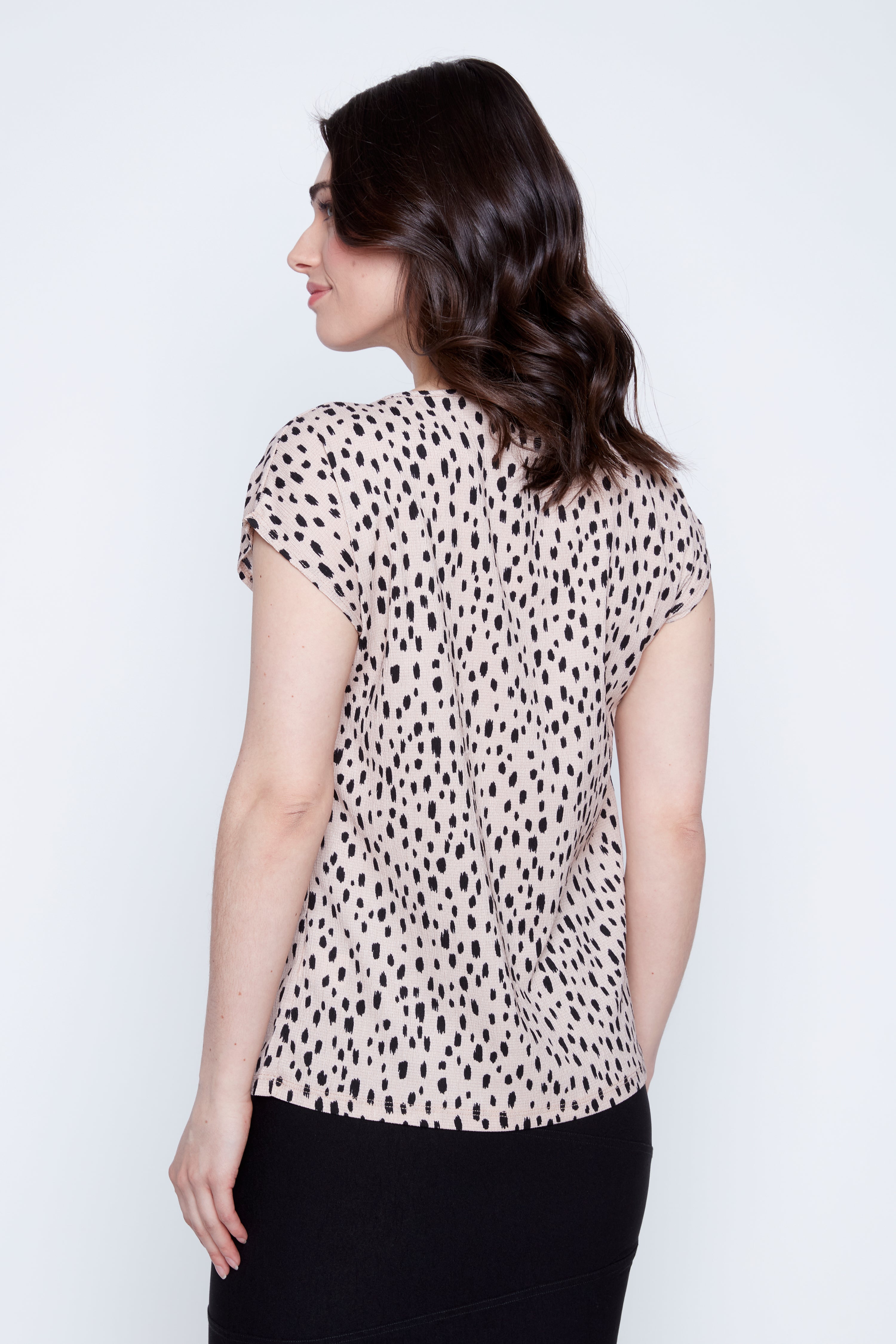 Abstract crinkle dot top