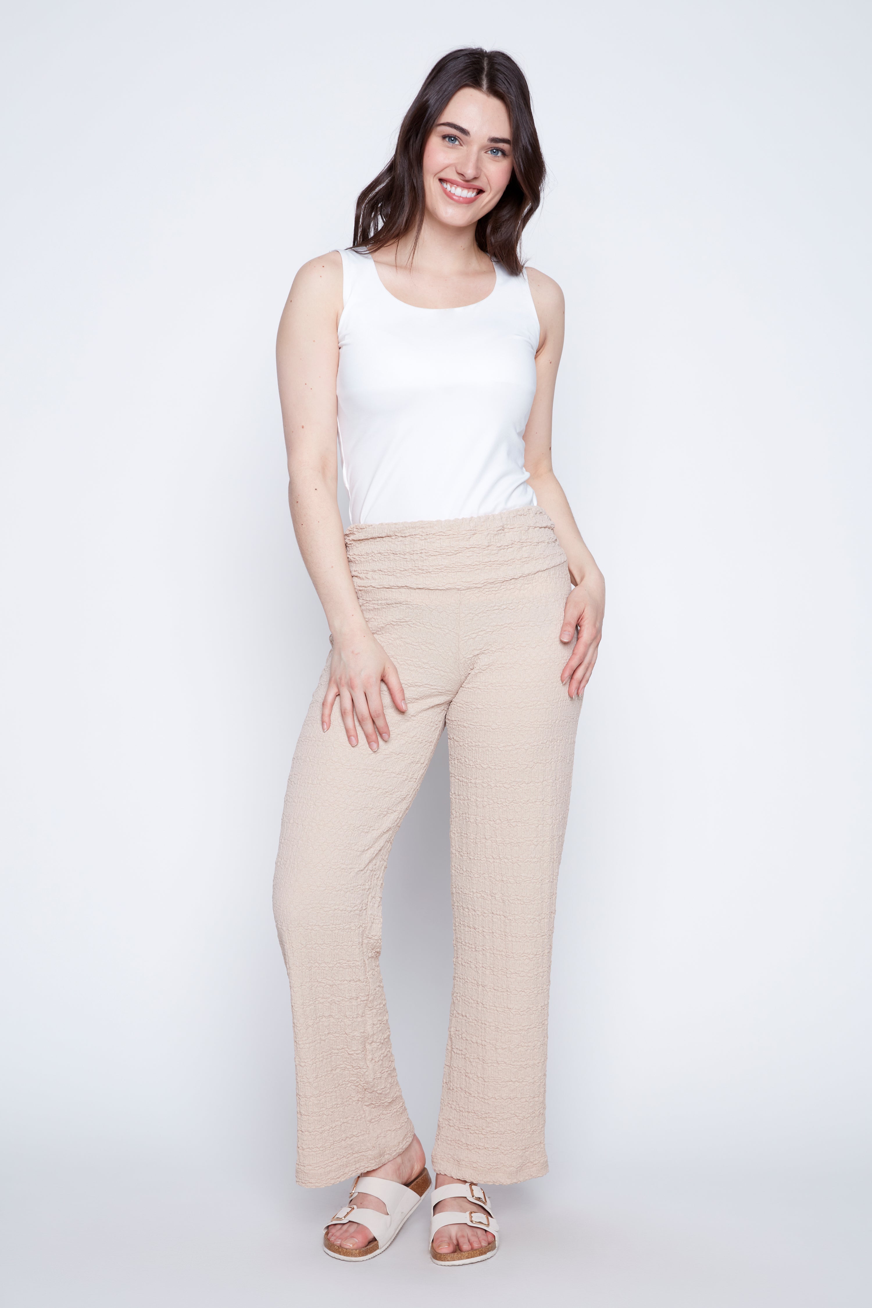 Pull on crinkle puff pant