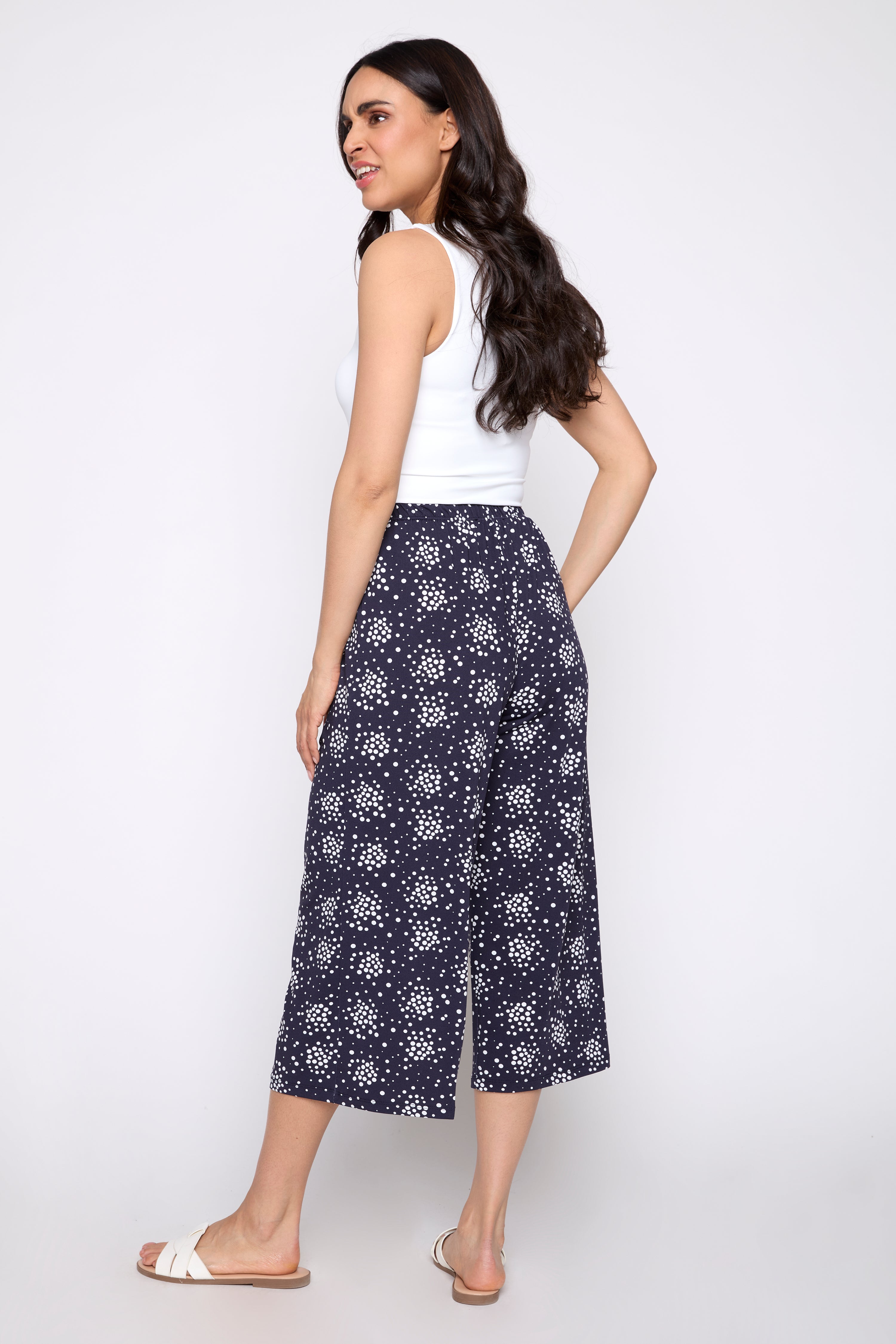 Le pantalon gaucho à motif pois