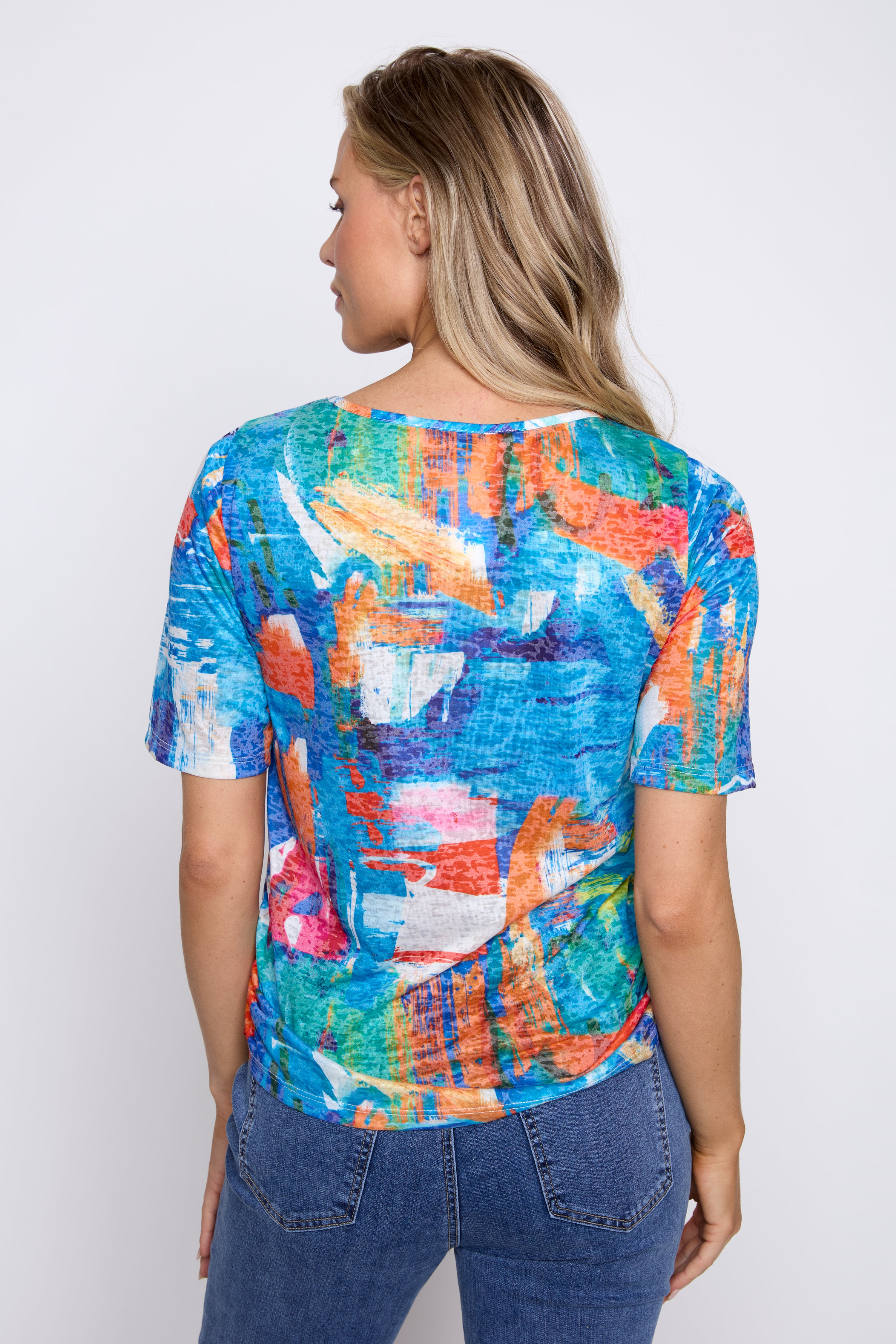 Le T-shirt imprimé dévoré à manches coudes