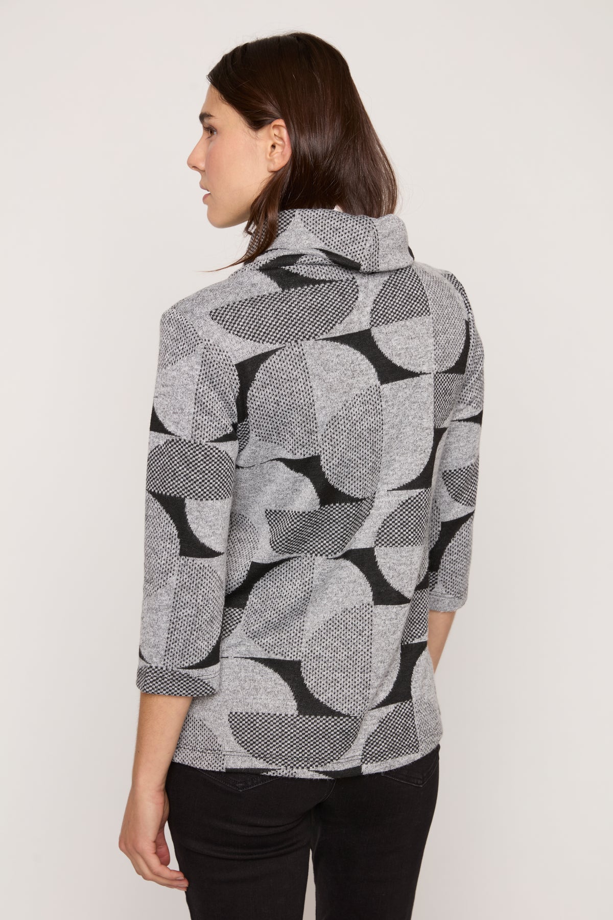 #Color_GREY