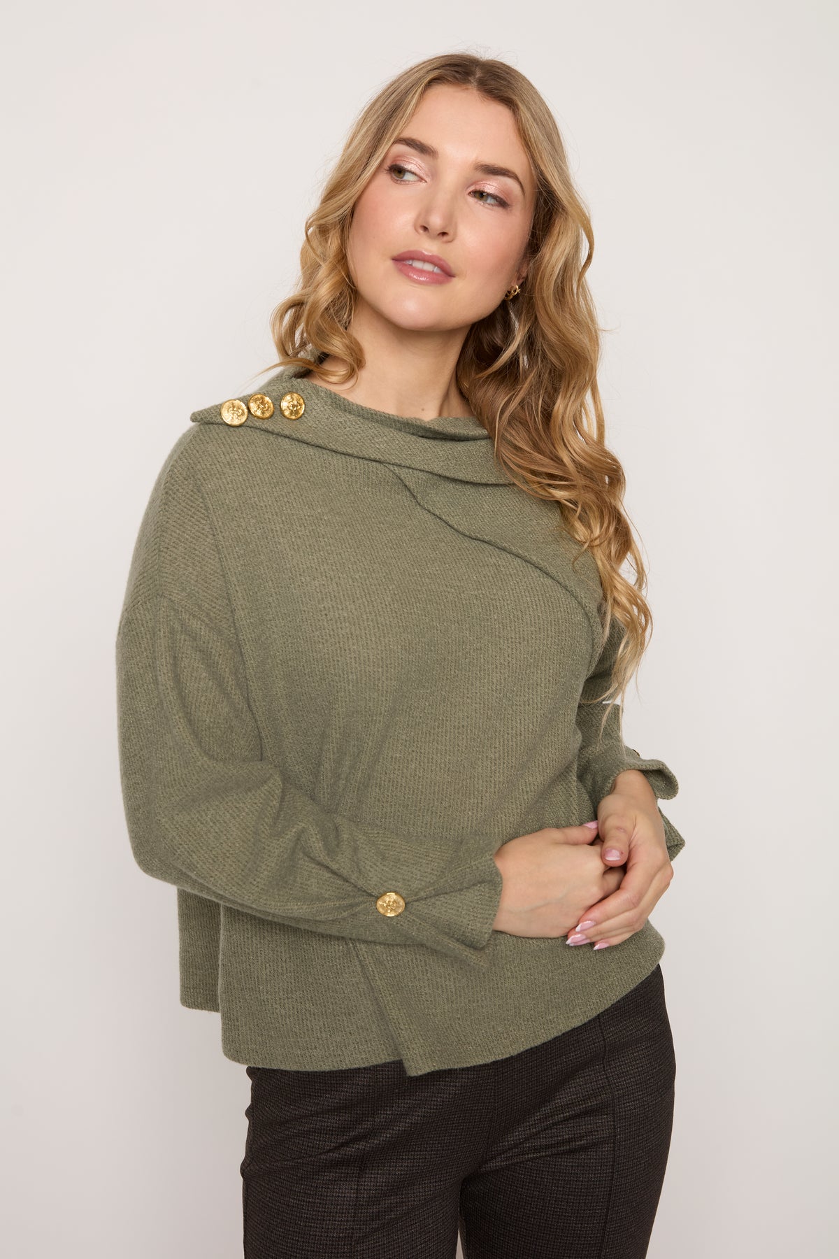 #Color_KHAKI