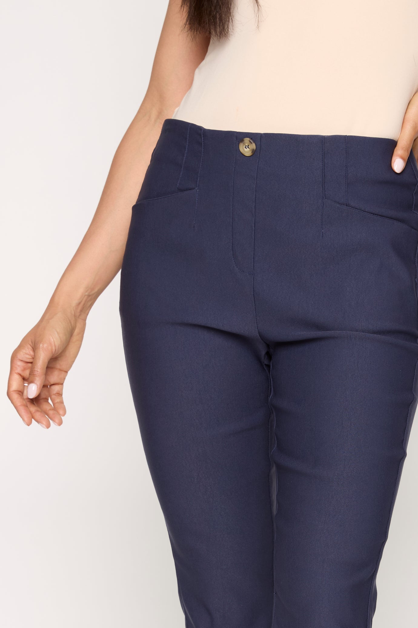 #Color_NAVY