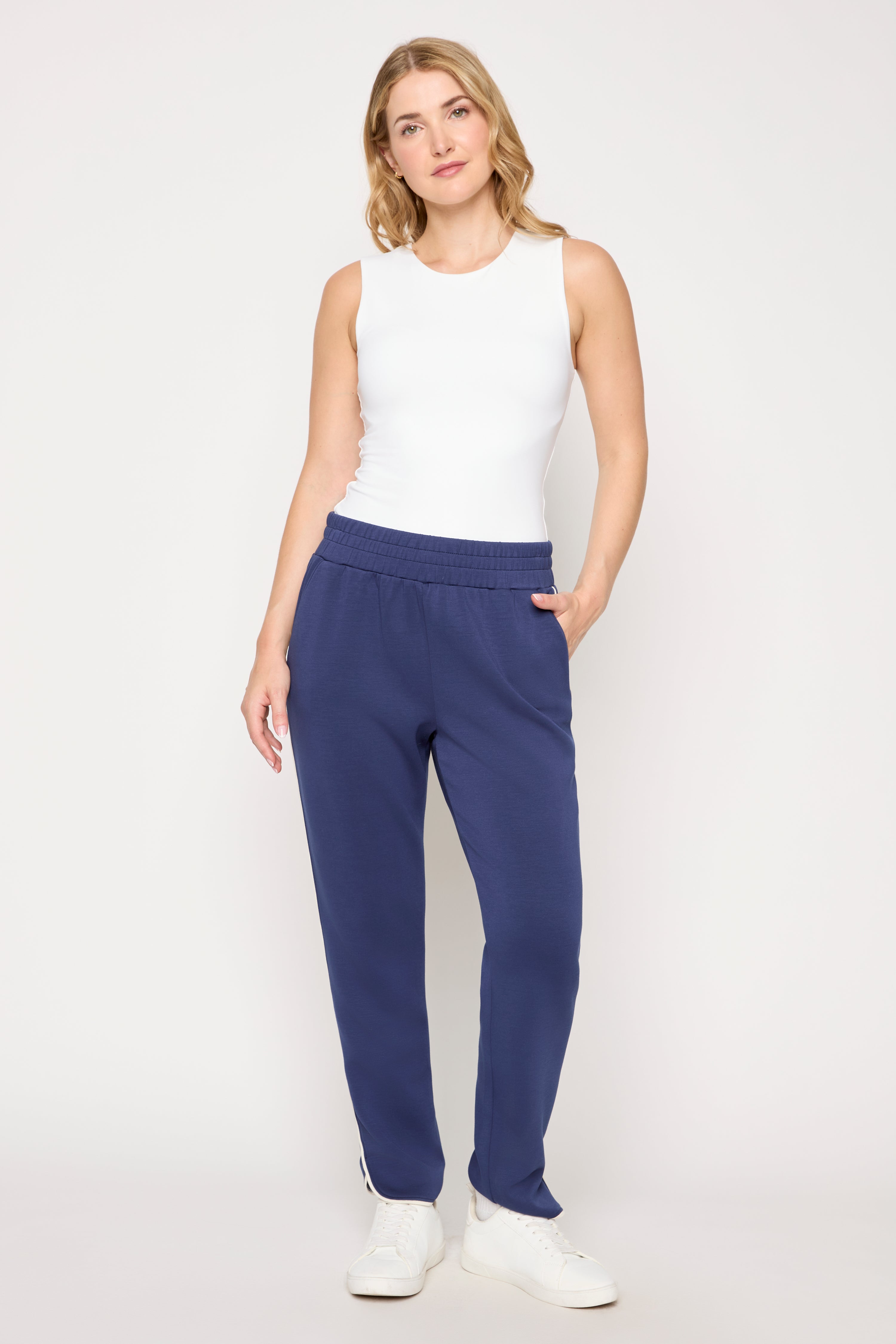 Le pantalon Scuba à jambe étroite