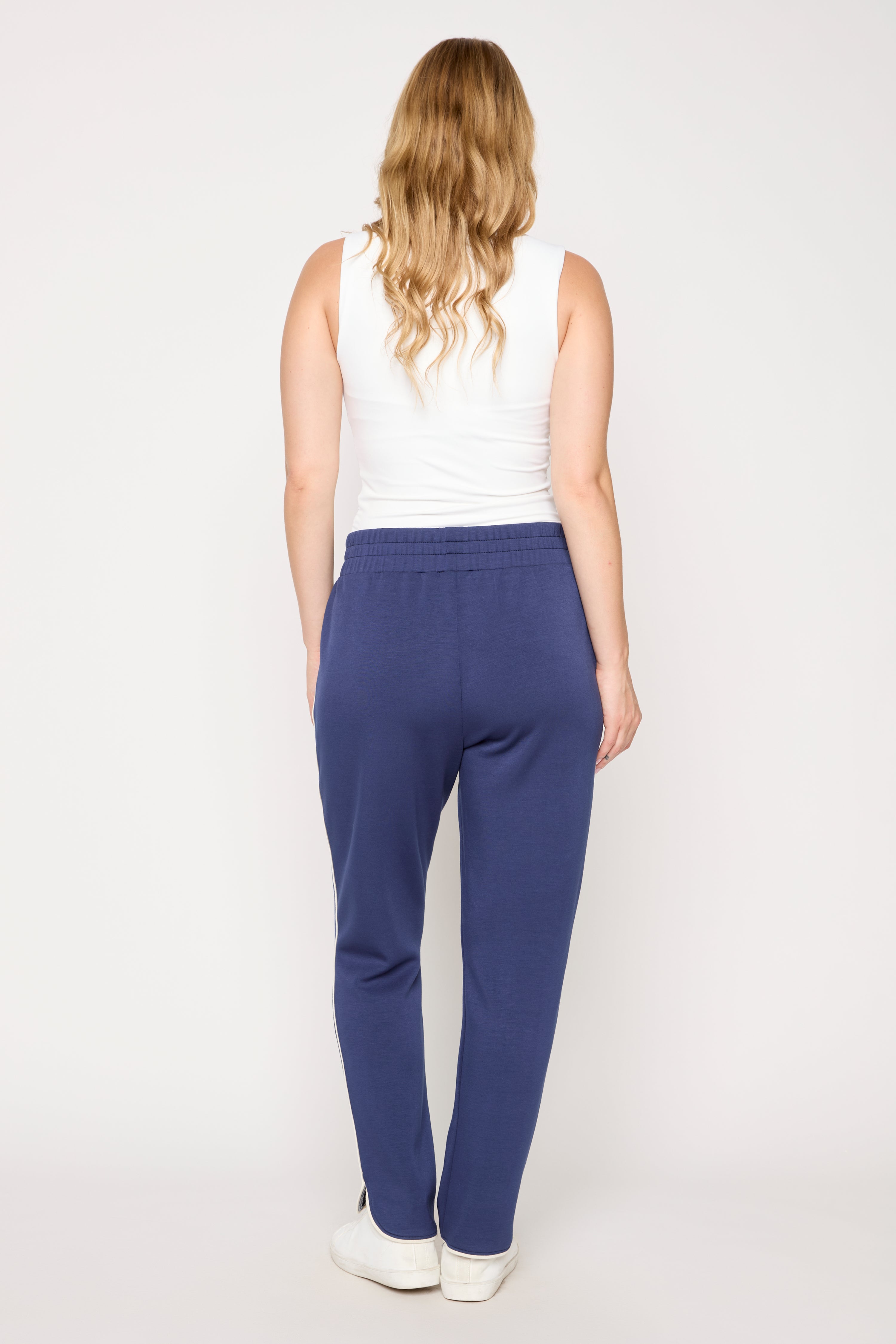 Le pantalon Scuba à jambe étroite