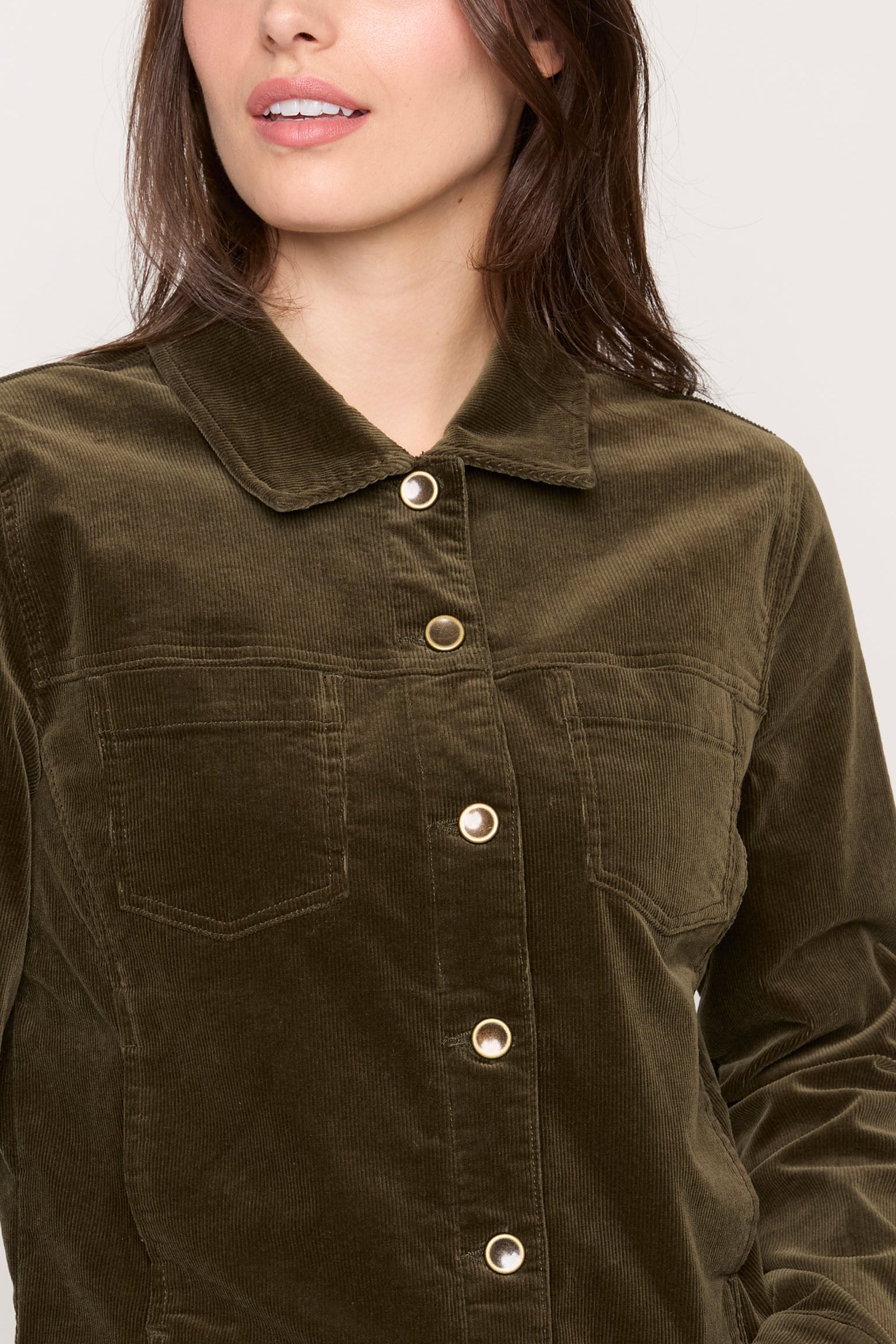 #Color_KHAKI