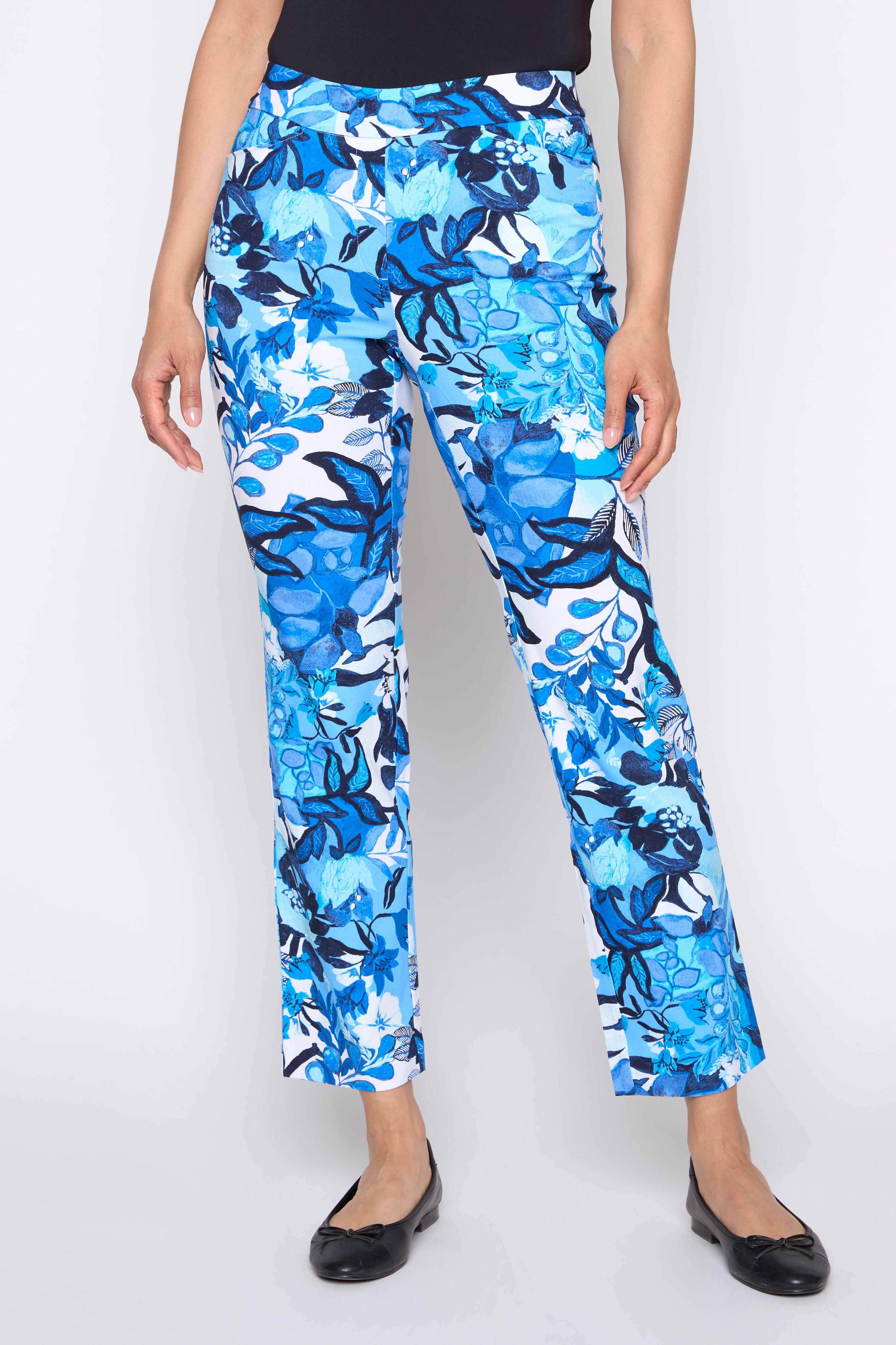 Le pantalon à jambe droite à imprimé floral